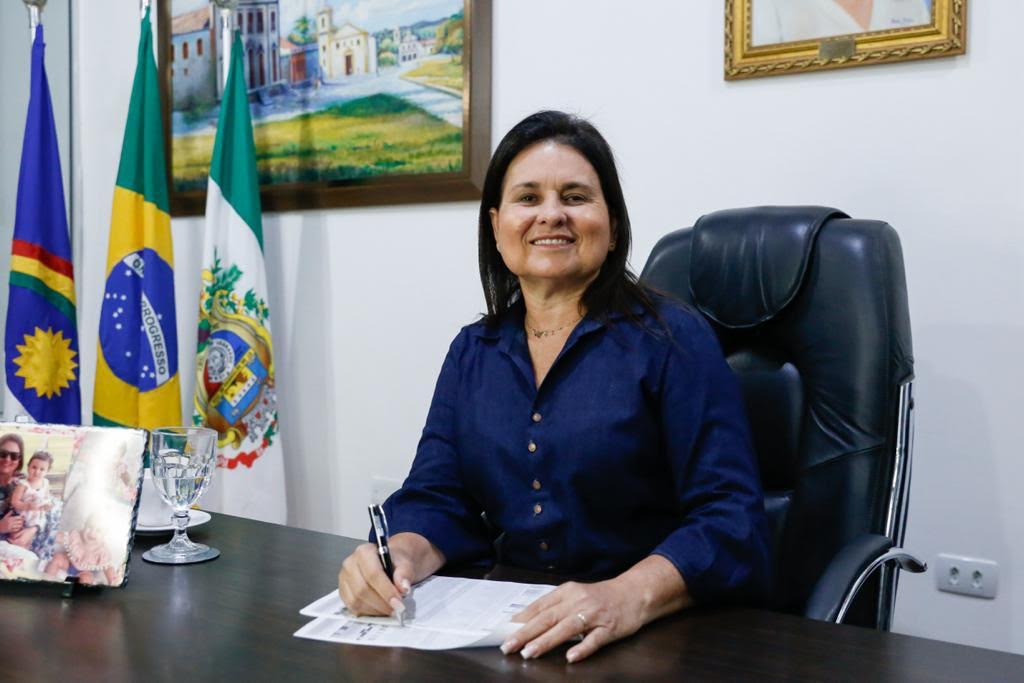 Em Igarassu, Elcione comemora aprovação de suas contas no TCE 