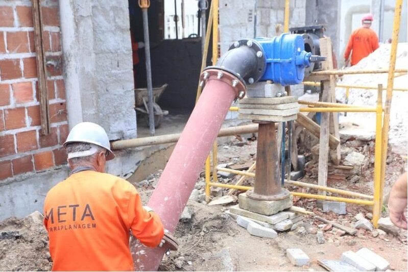 Governo do Estado amplia abastecimento de água no Grande Recife