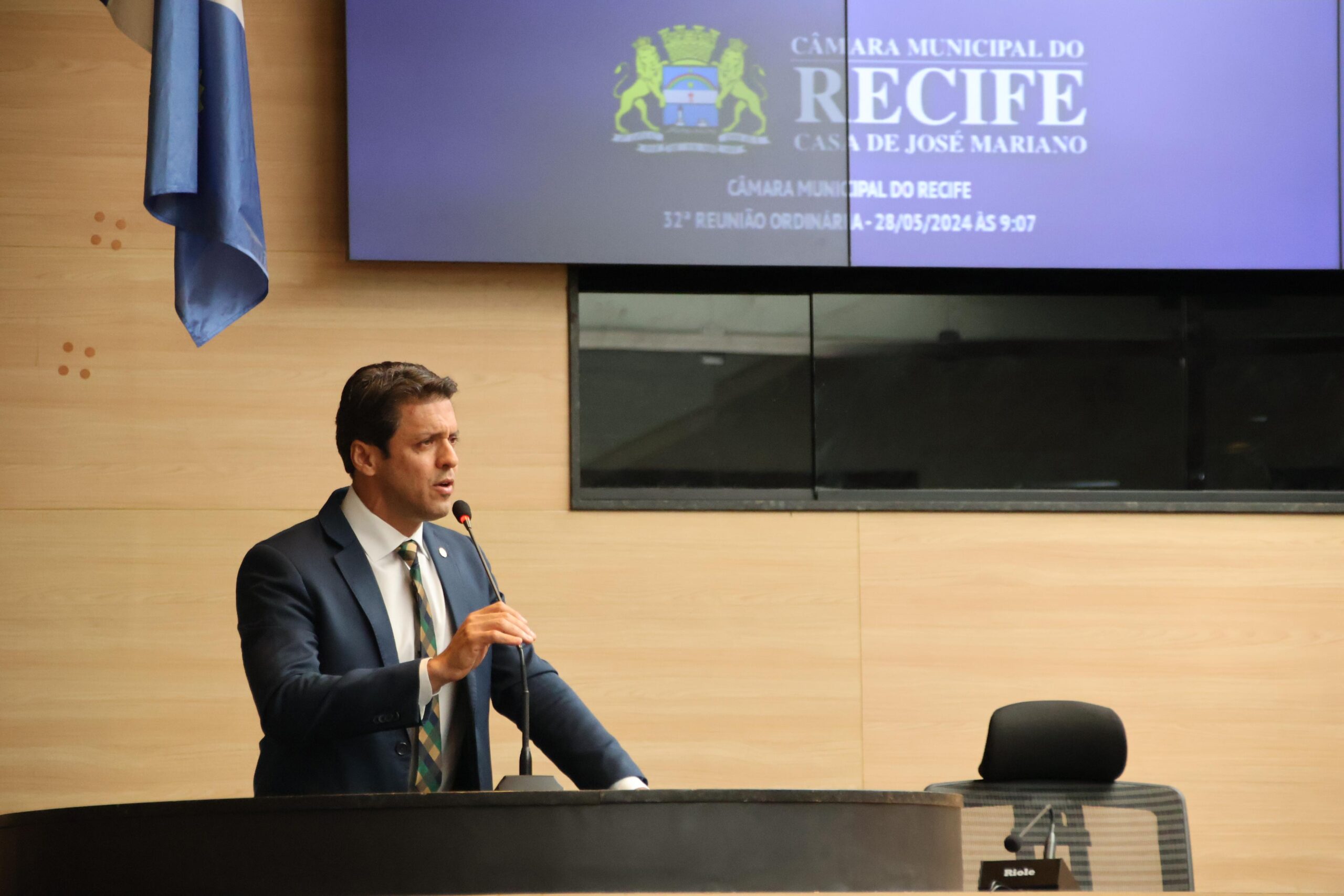 Fred Ferreira cobra ação da Prefeitura do Recife em Monte Verde