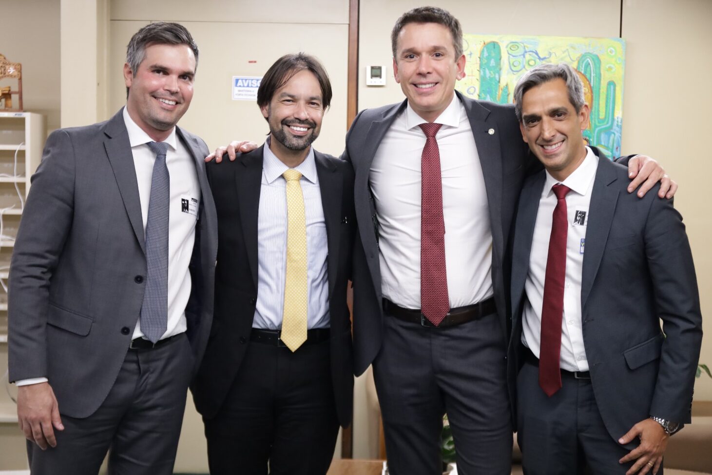 Felipe Carreras declara apoio à decisão do prefeito de Fábio Aragão 