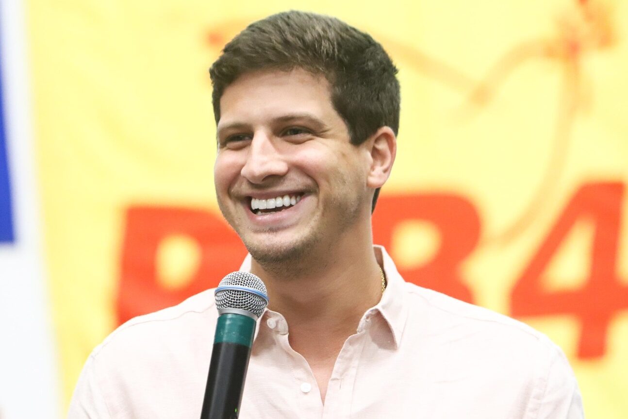 João Campos exonera secretária e chefe de gabinete