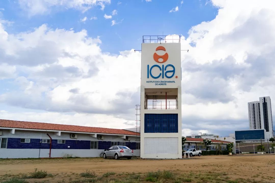 Estado oficializa credenciamento do ICIA no SUS e garante quase R$ 9 milhões para manter os leitos de UTI Pediátrica