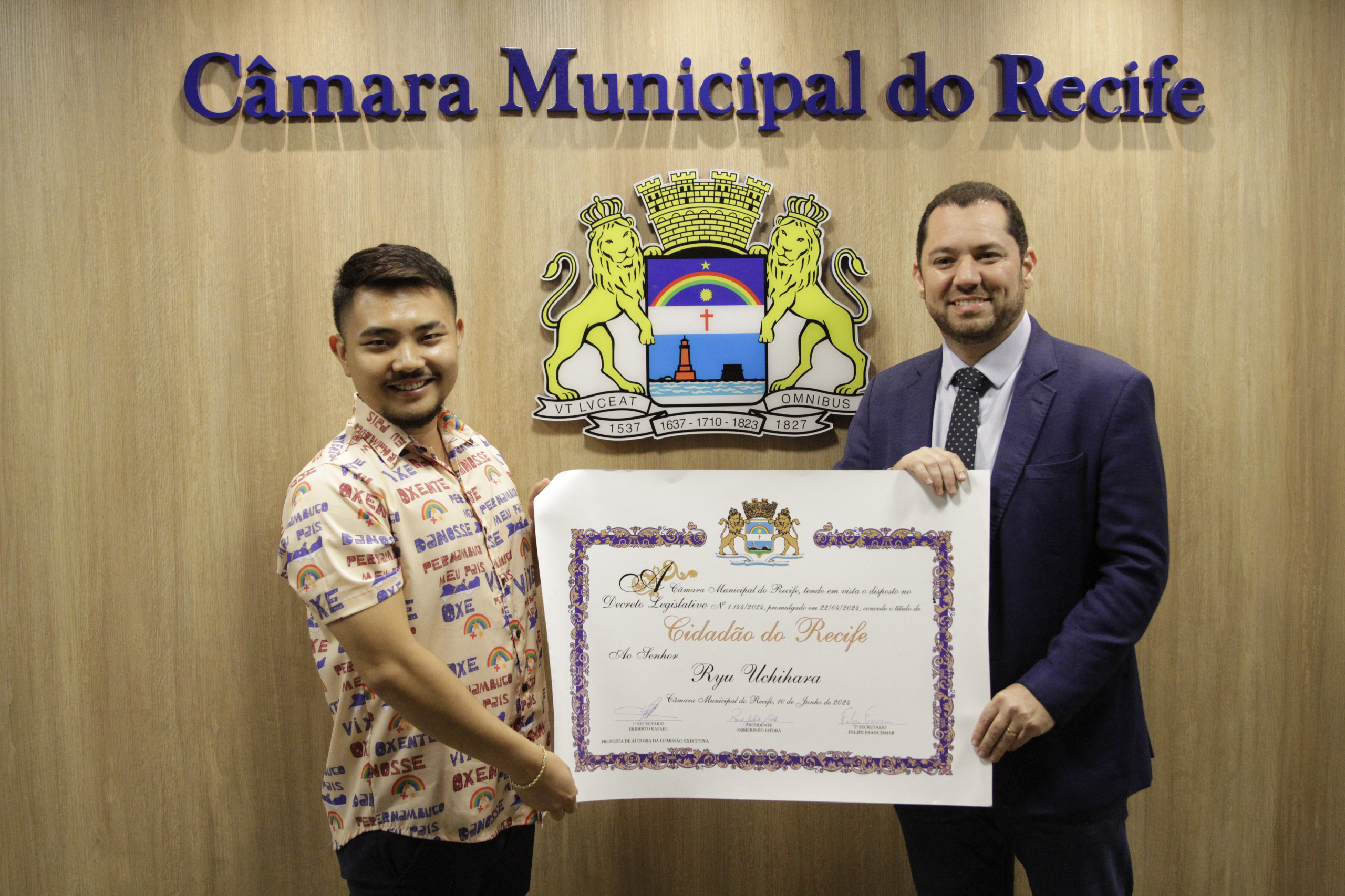 Romerinho entrega Título de Cidadão do Recife a Ryu Uchihara