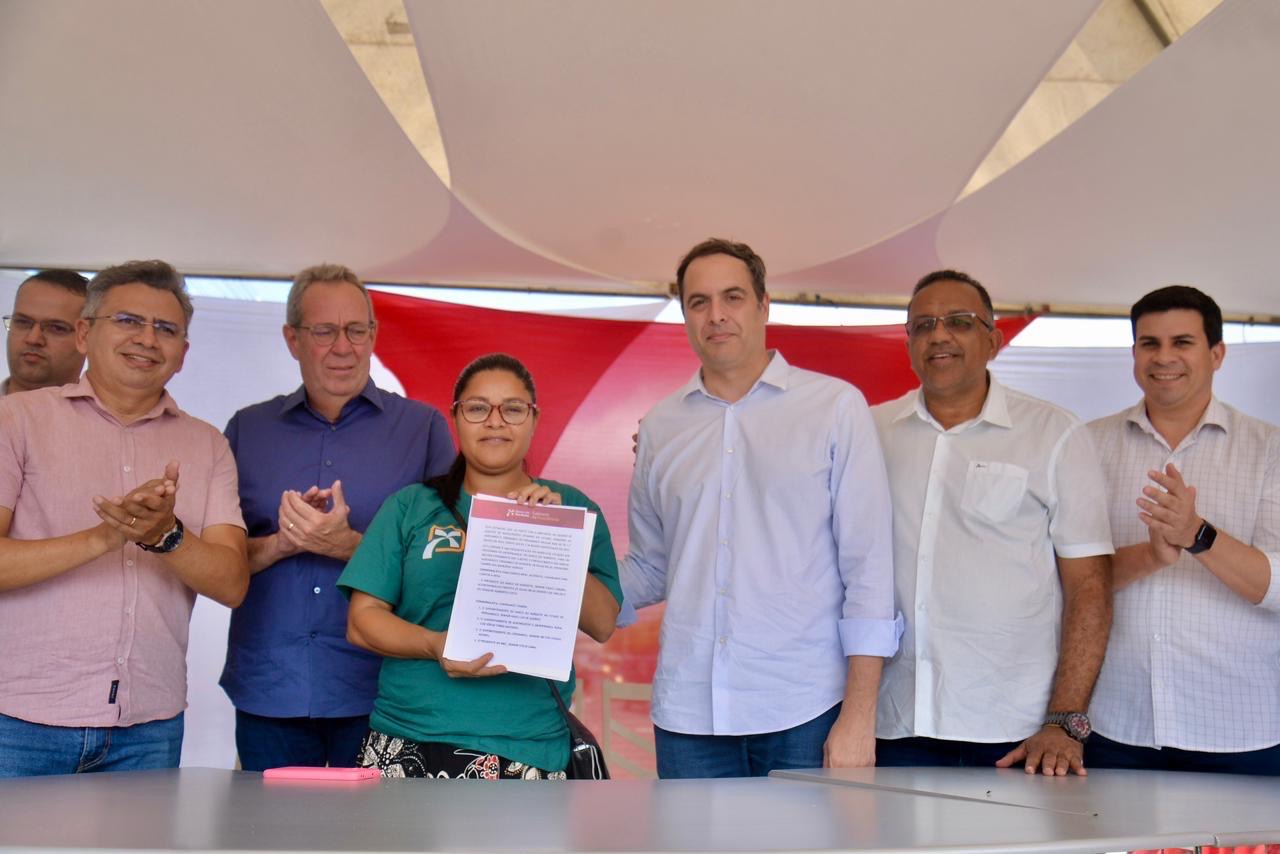 Álvaro Porto articula unidade do Crediamigo para Canhotinho