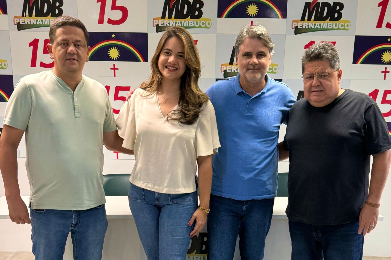 Presidente do MDB-PE declara apoio a Mirella em Olinda