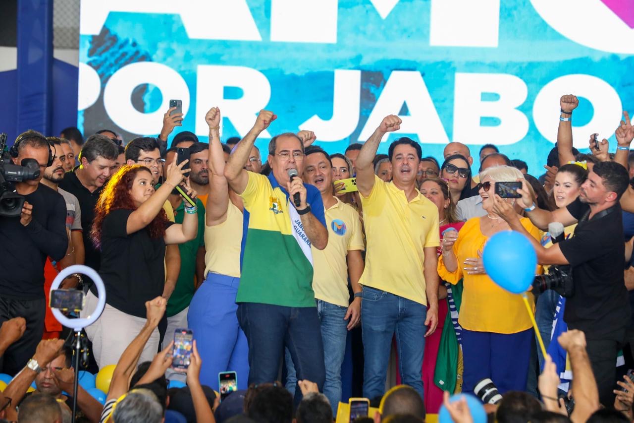 Mano homologa candidatura à reeleição do Jaboatão em grande convenção