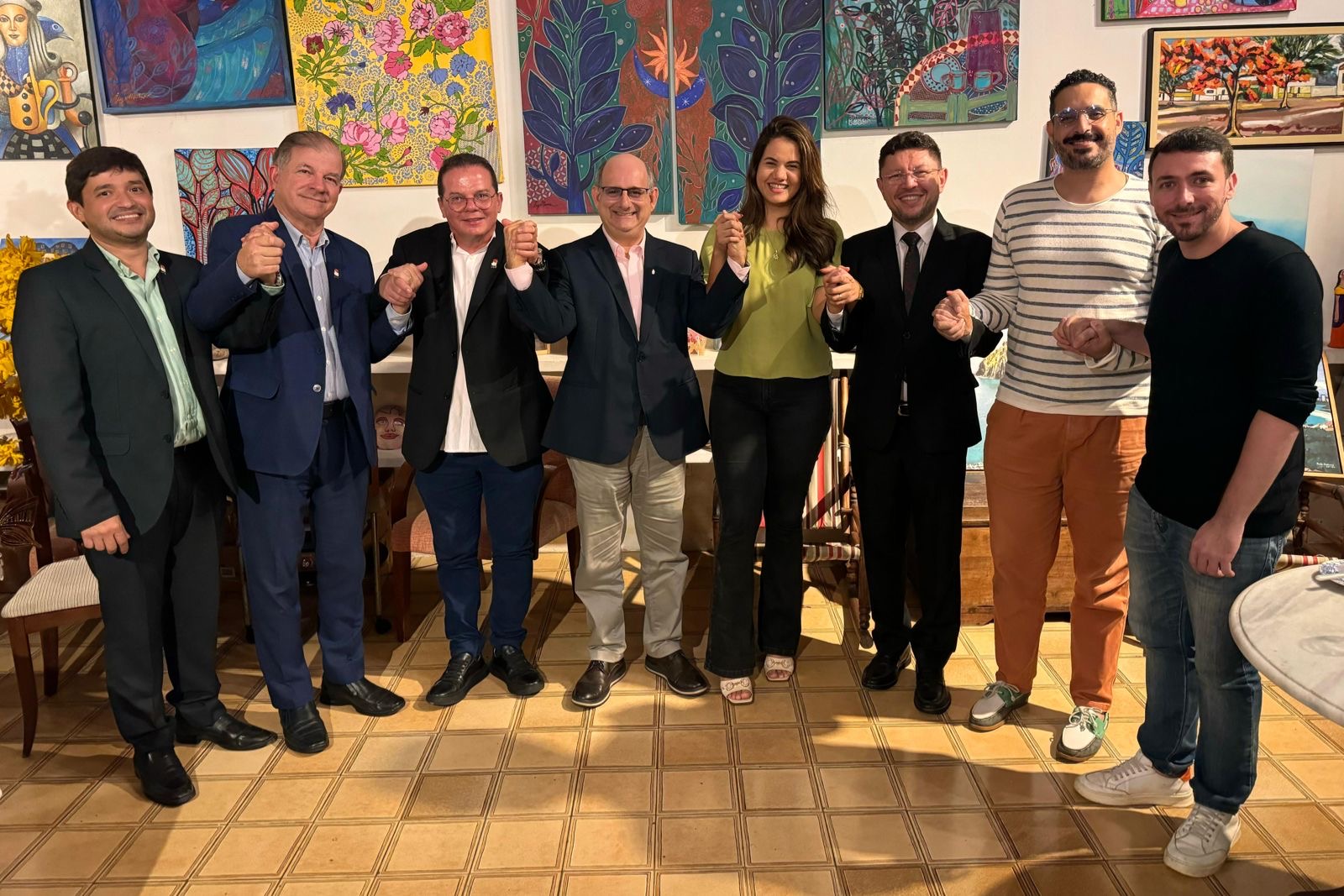 Mirella Almeida recebe apoio do PDT em Olinda