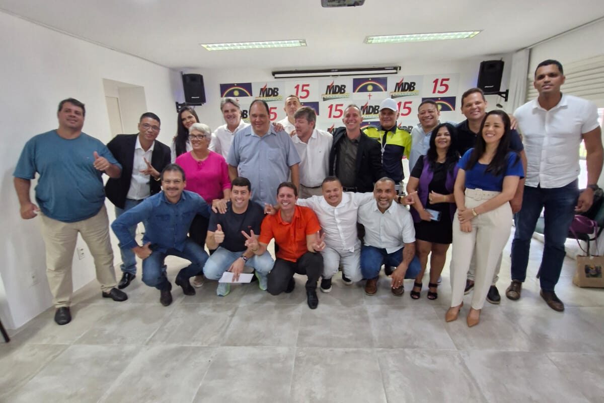 MDB oficializa apoio à reeleição de João Campos durante convenção 