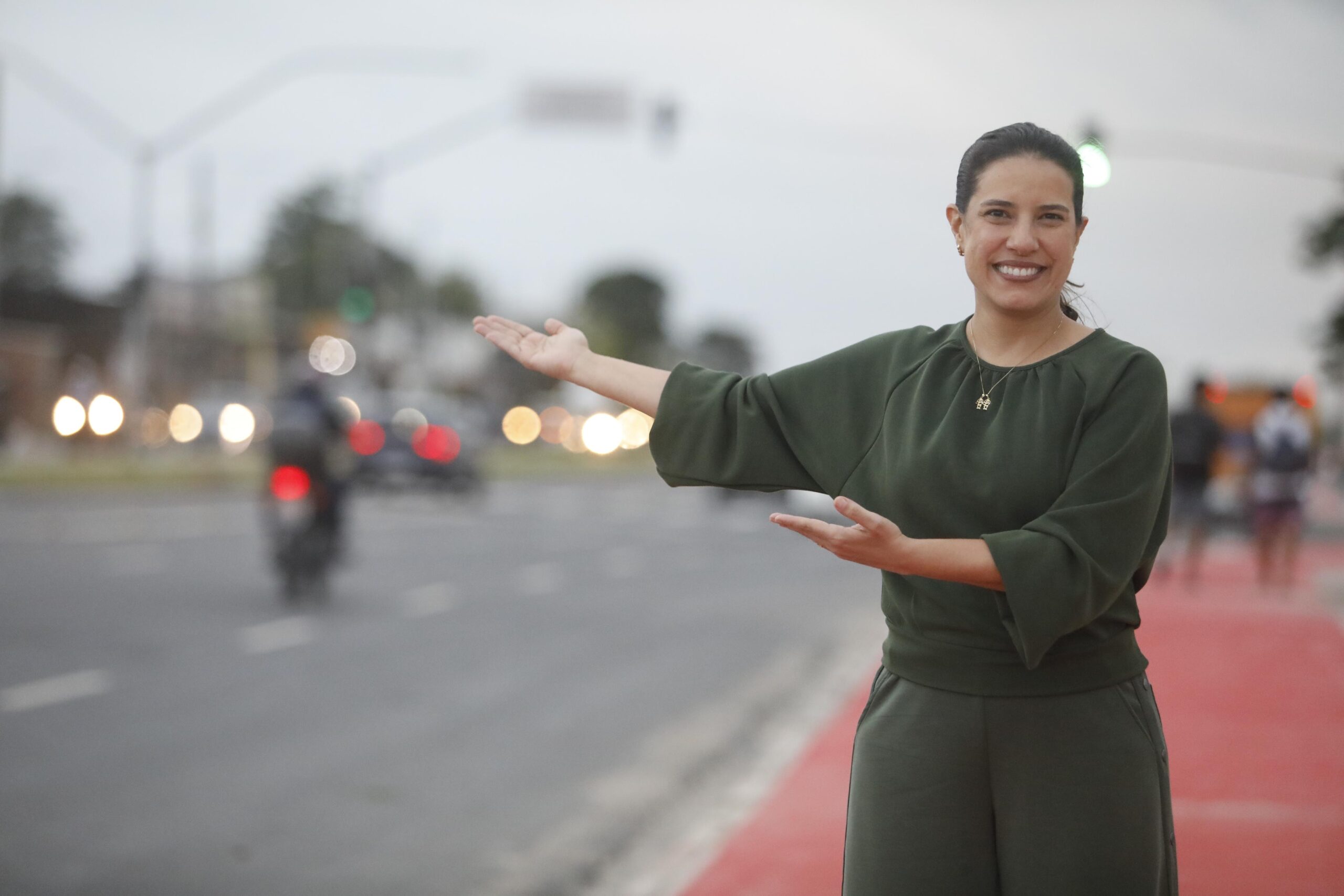 Em Olinda, Raquel entrega trecho da Pan Nordestina e lança última fase do Canal do Fragoso
