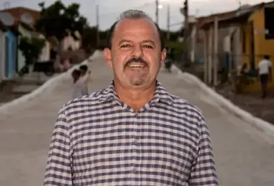 Prefeito de Capoeiras é acusado de promover abuso de poder e “coronelismo”