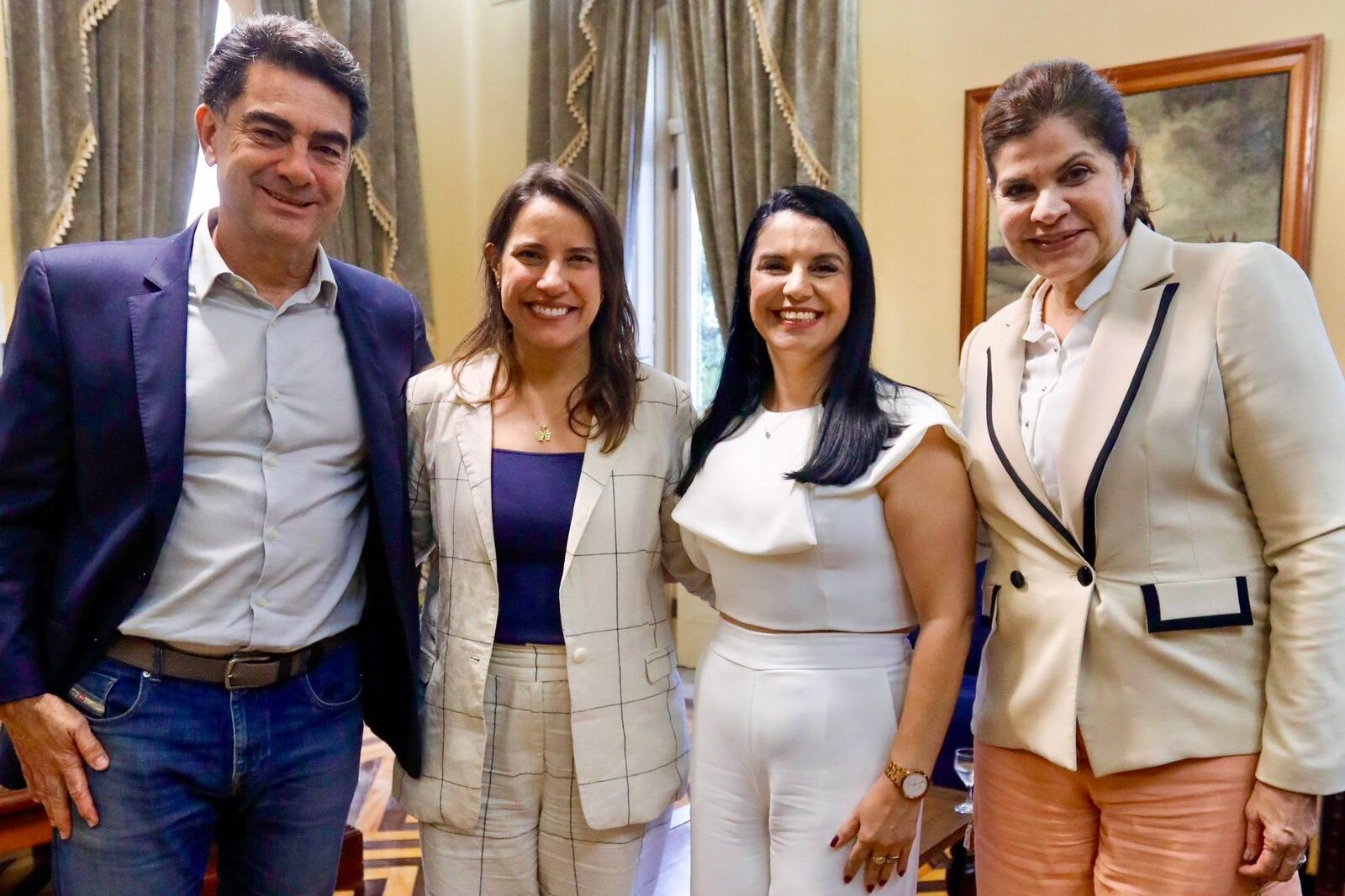 Nome escolhido por Pimentel em Araripina recebe o apoio de Raquel