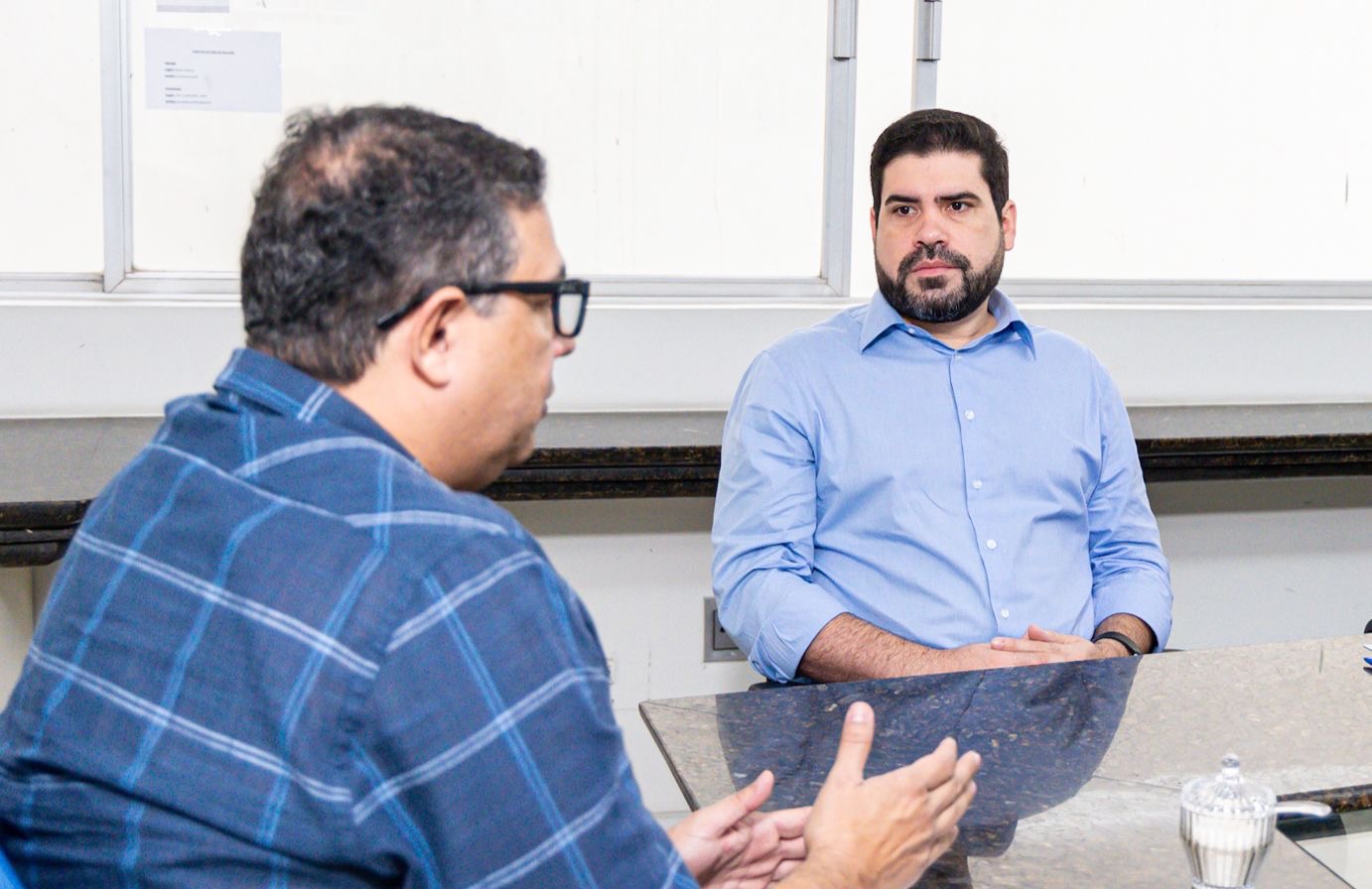 Tonynho se reúne com representantes da CDL em Caruaru