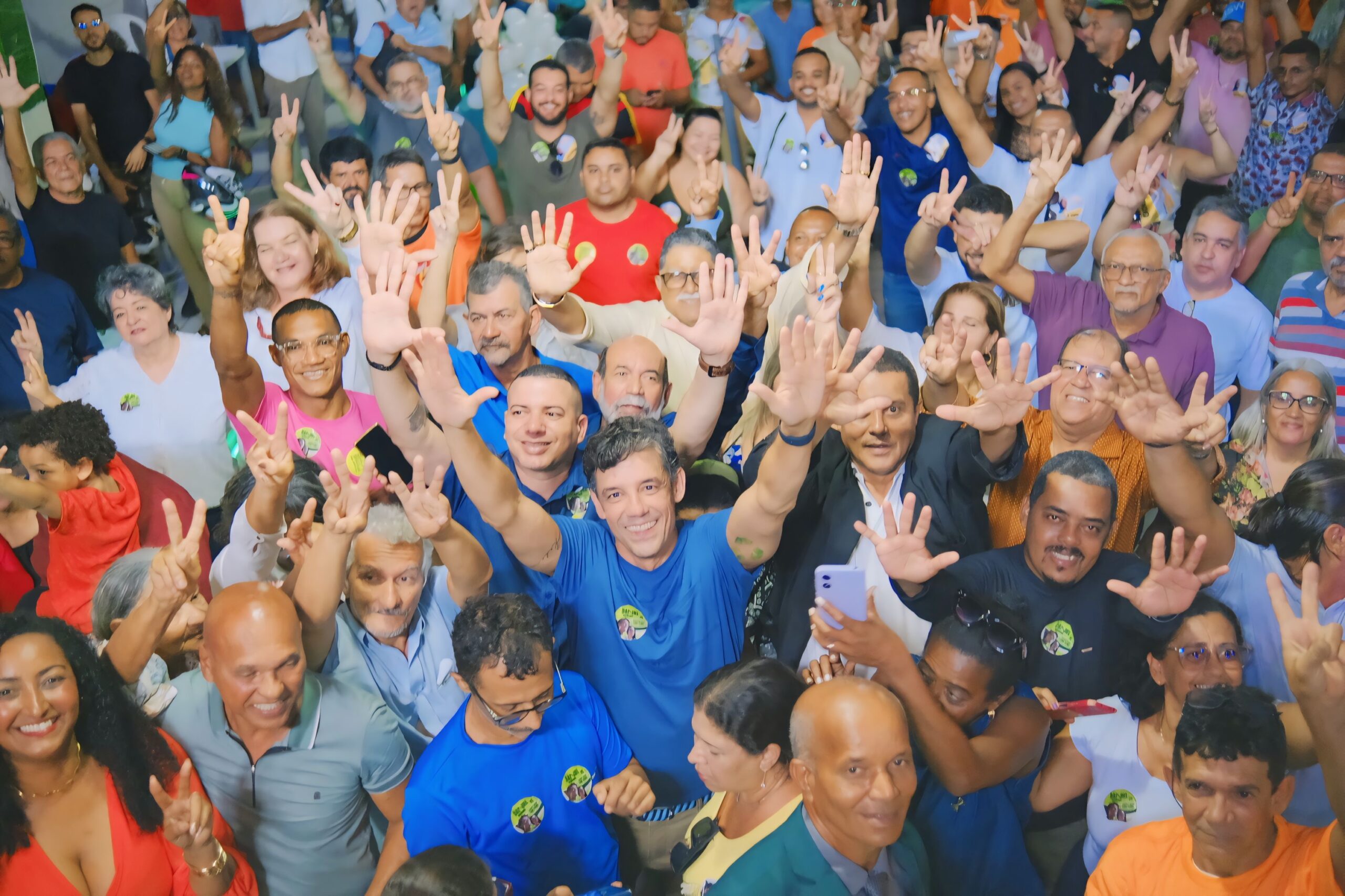 Convenção do partido Mobiliza oficializa apoio a Daniel Coelho