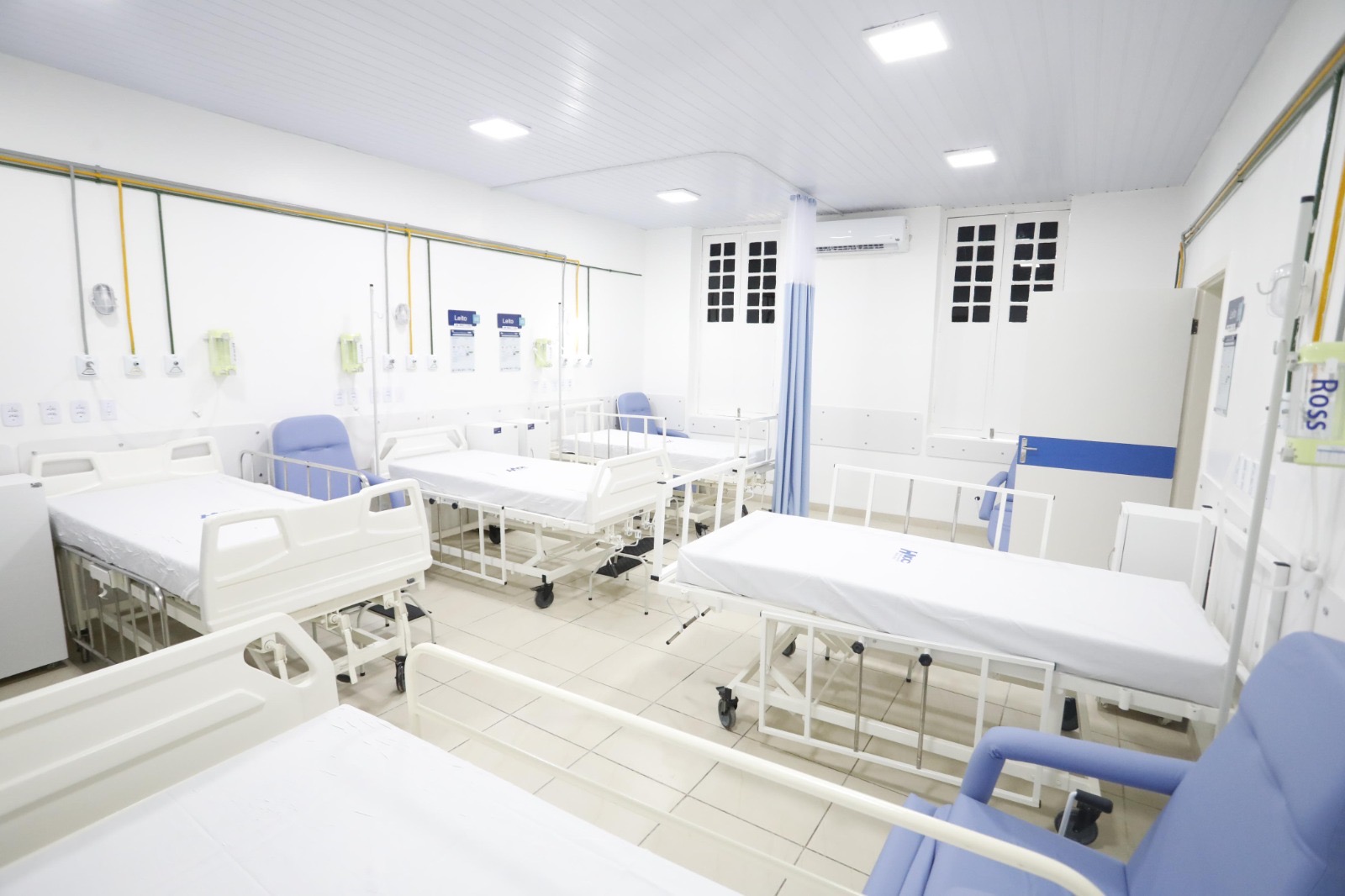 Raquel entrega leitos e novo mamógrafo ao Hospital Universitário Oswaldo Cruz