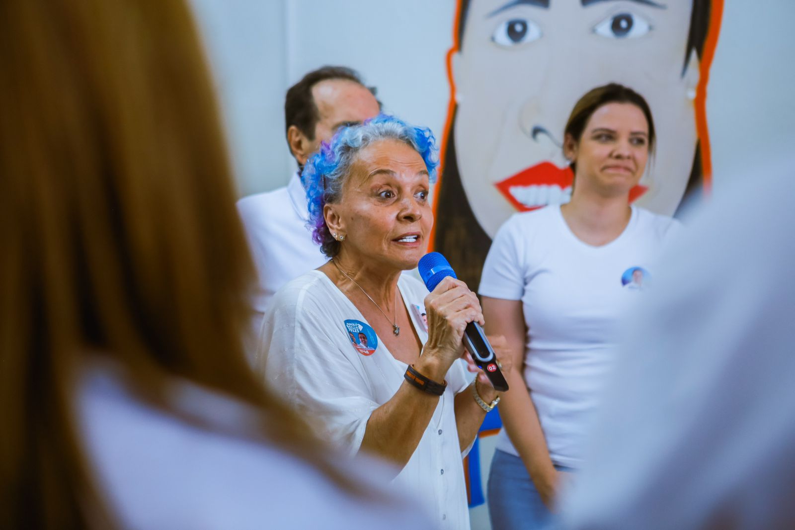 Laura diz que vota em Rodrigo por apostar nas próximas gerações