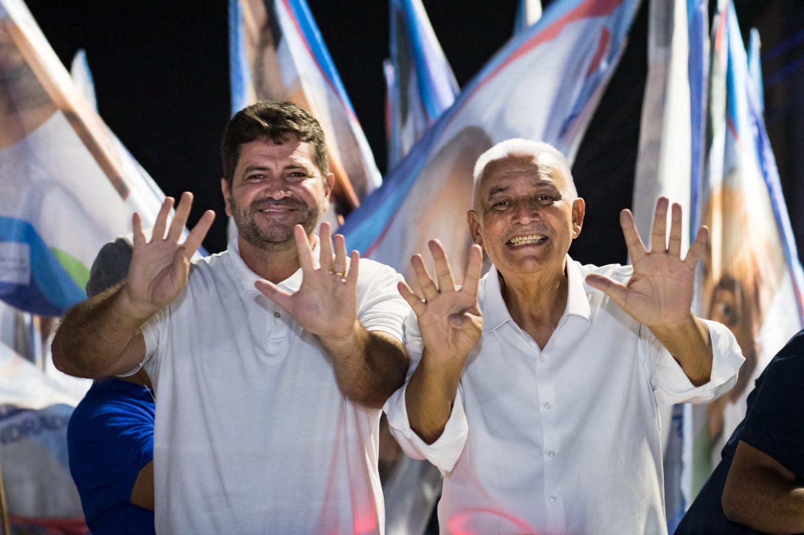 Ramos pede ao povo de Paulista para não deixar a corrupção voltar ao município 