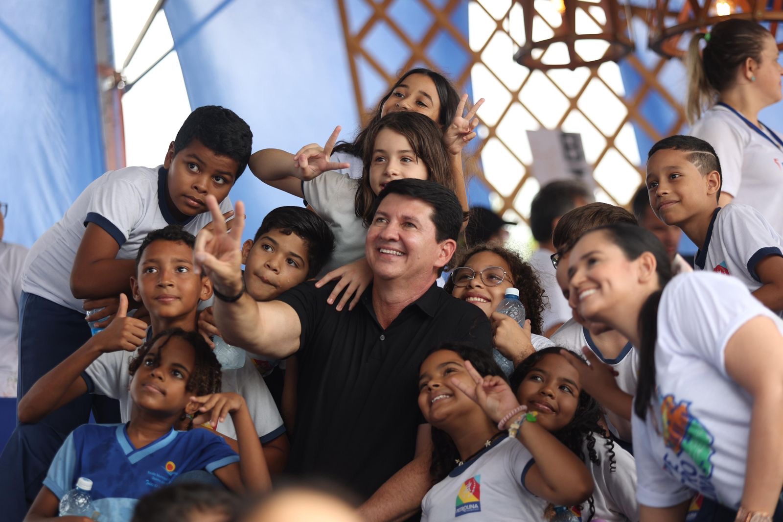 Petrolina recebe as maiores notas do Ideb entre as grandes cidades de PE 