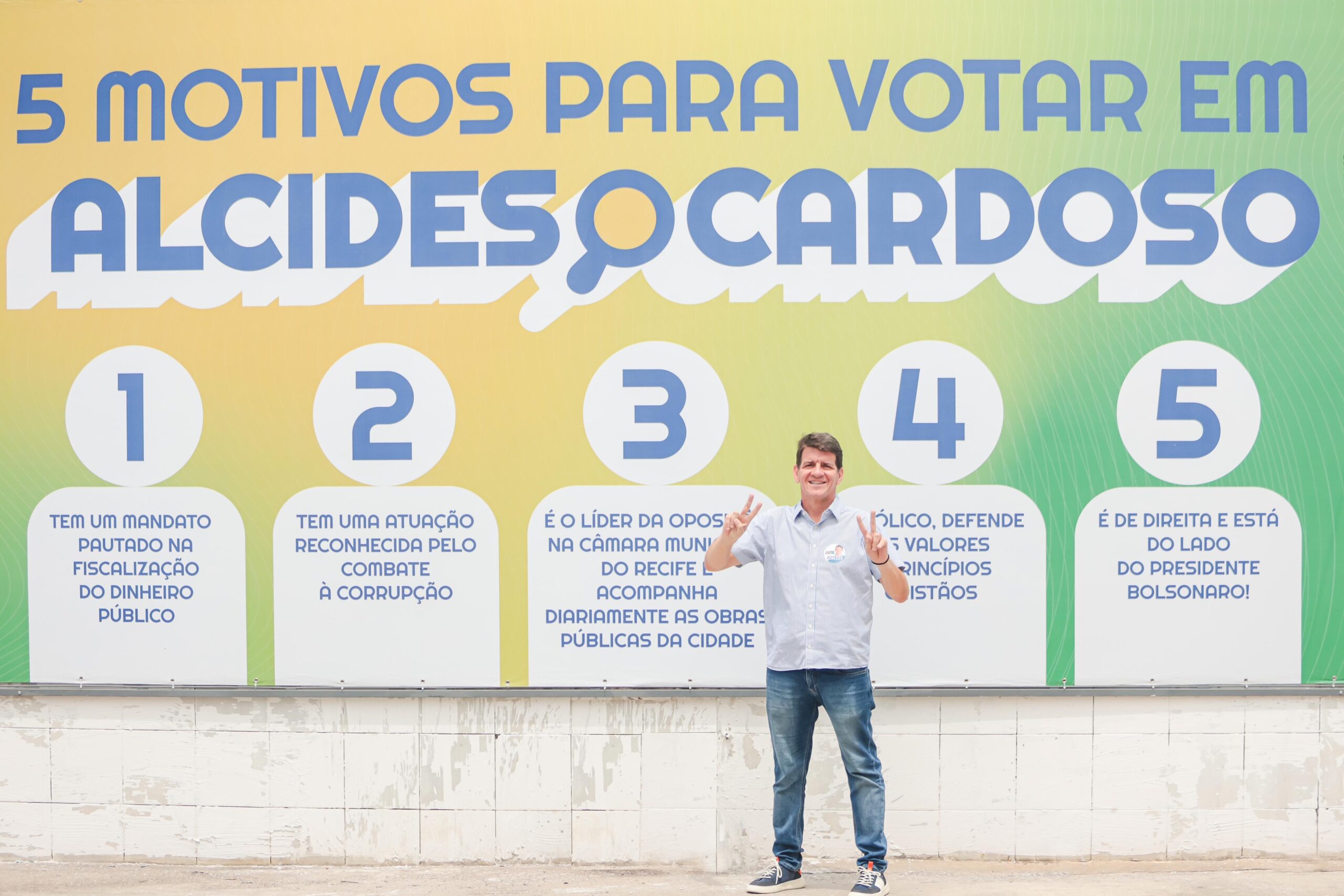‘Fiscal do Recife’, Alcides Cardoso inaugura comitê neste sábado (24)