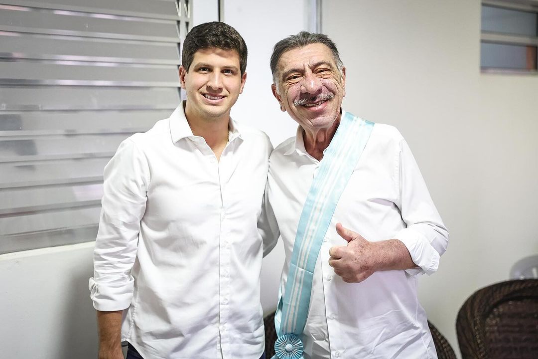 Deputado José Patriota recebe homenagem da Prefeitura do Recife 