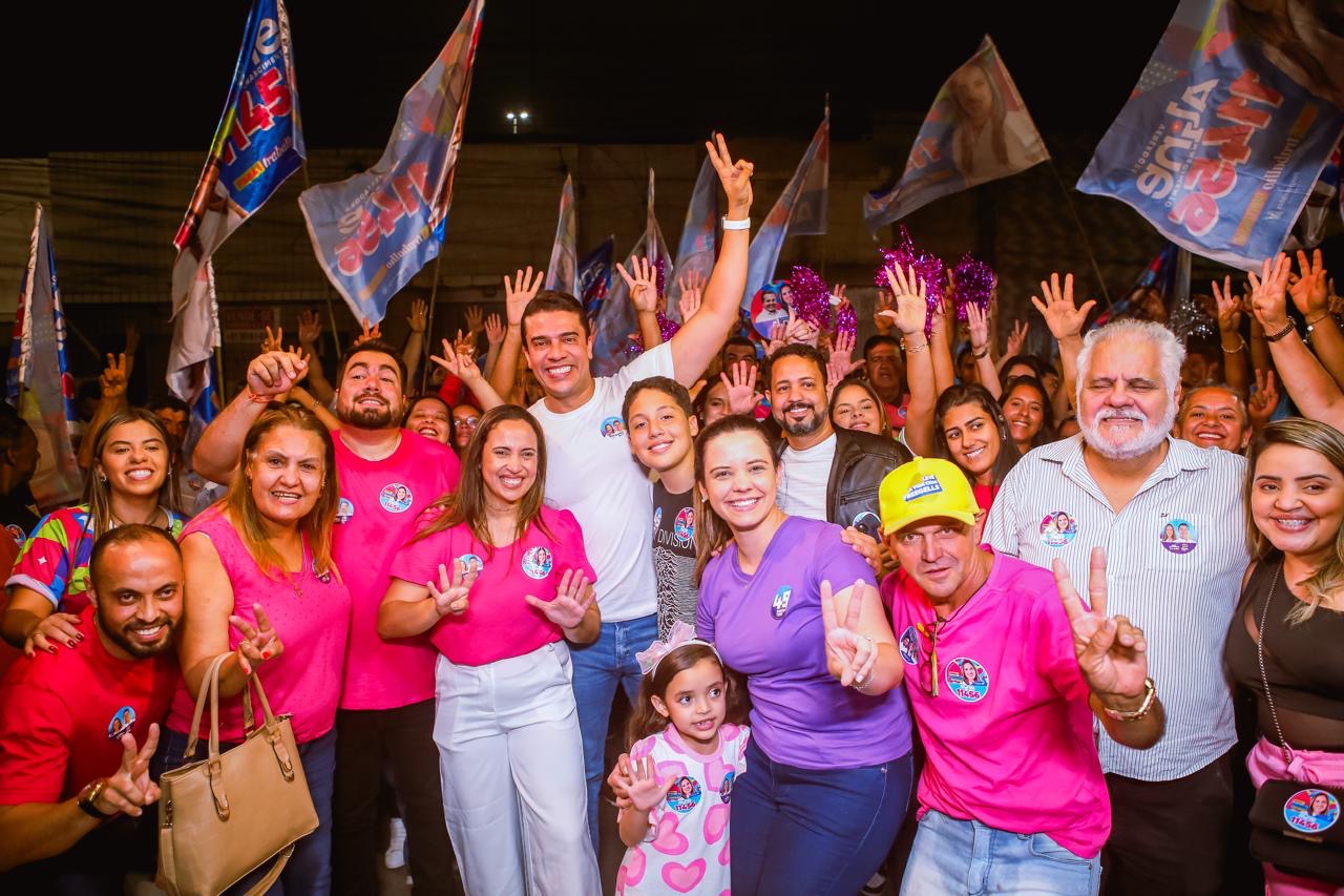 Com espaço lotado, Aline Nascimento inaugura comitê em Caruaru