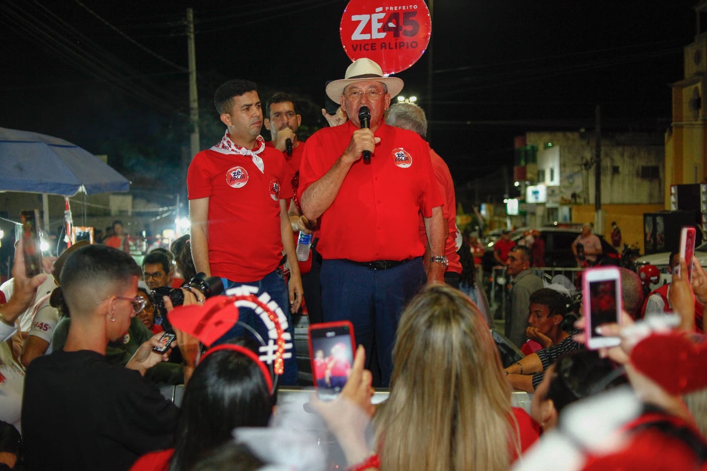 Zé Almeida promove ato voltado para juventude em São Bento do Una