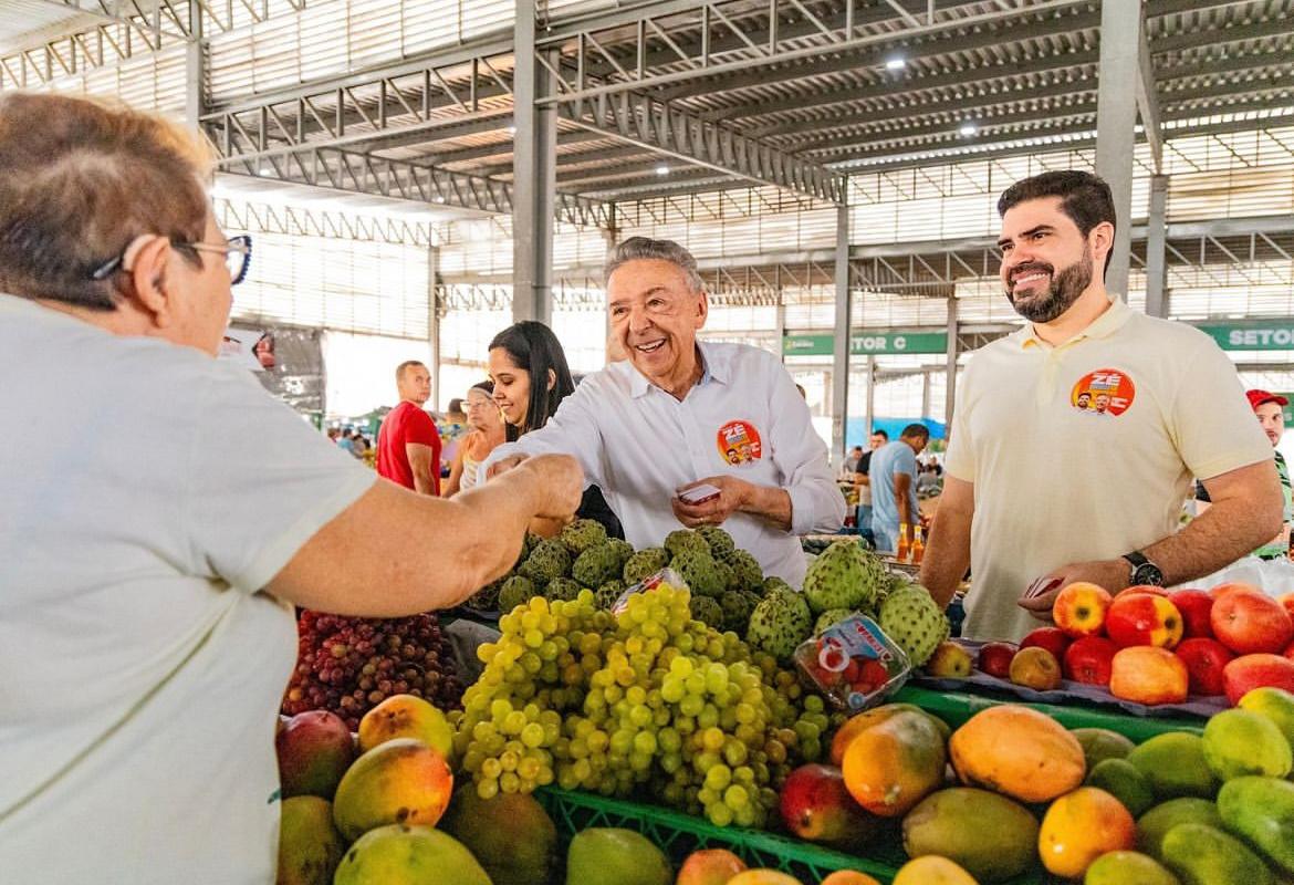 Feirantes recebem Zé Queiroz na Boa Vista e declaram apoio
