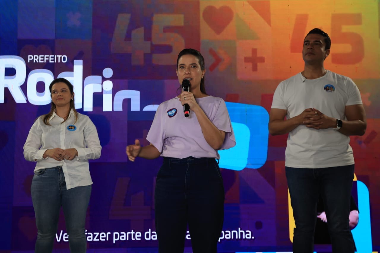 Em Caruaru, Raquel assume protagonismo da campanha de Rodrigo