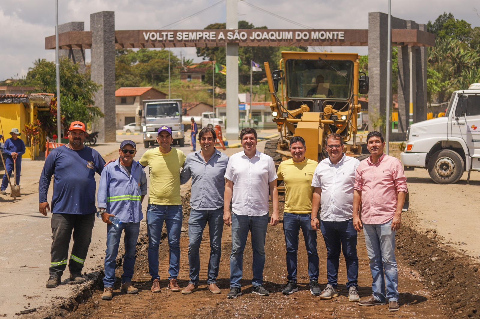 Joãozinho Tenório acompanha retomada das obras da PE-109