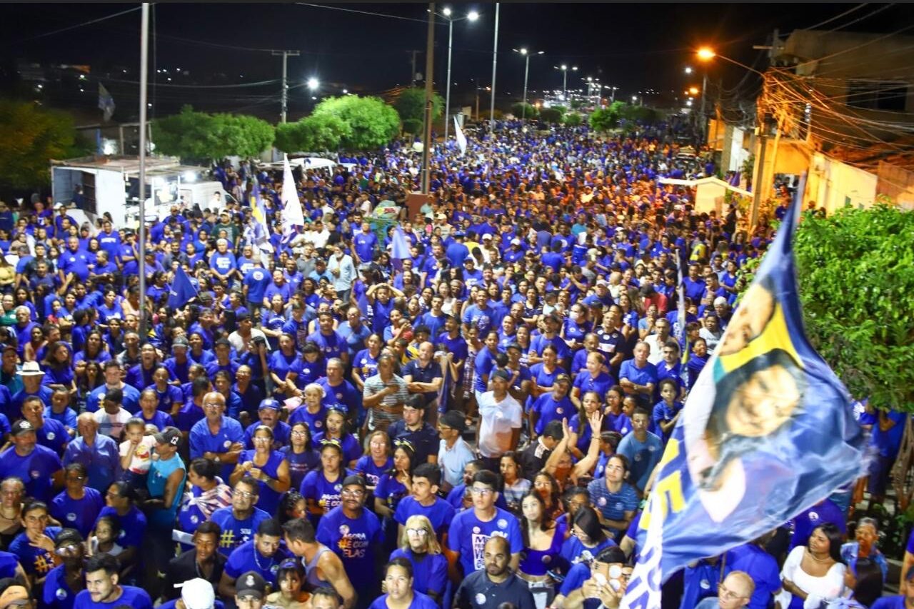 Pollyanna Abreu expressa força em mais um grande evento em Sertânia