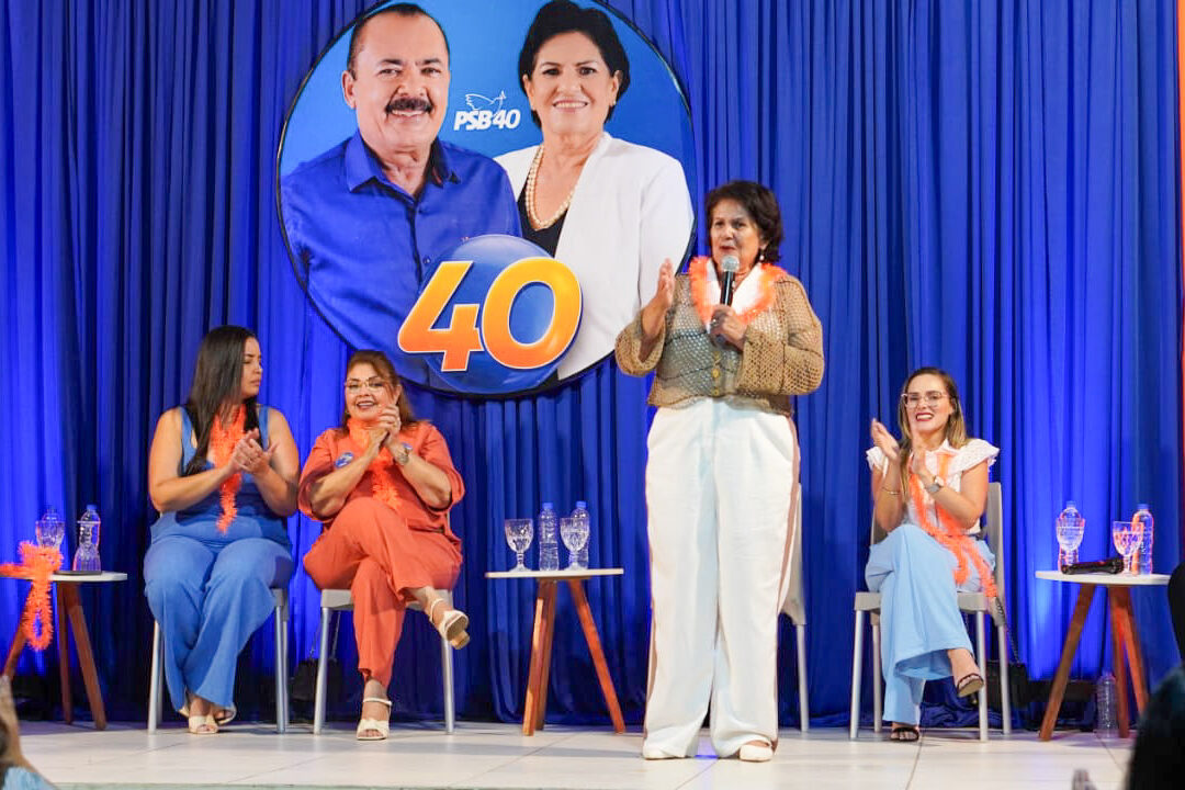 Centenas de mulheres se unem em apoio a Josué e Carmen