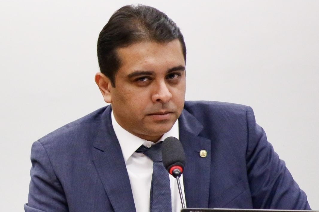 Fernando Rodolfo cobra Rodrigo sobre Lei de Liberdade Econômica