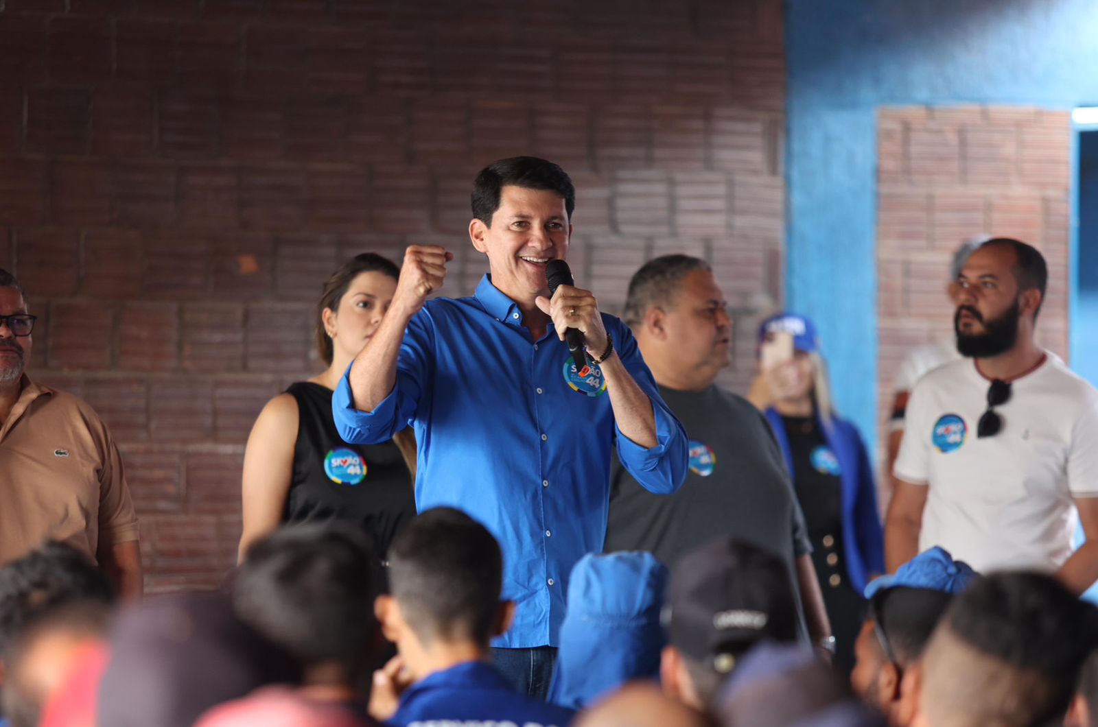 Simão garante pavimentar ruas e duplicações em Petrolina