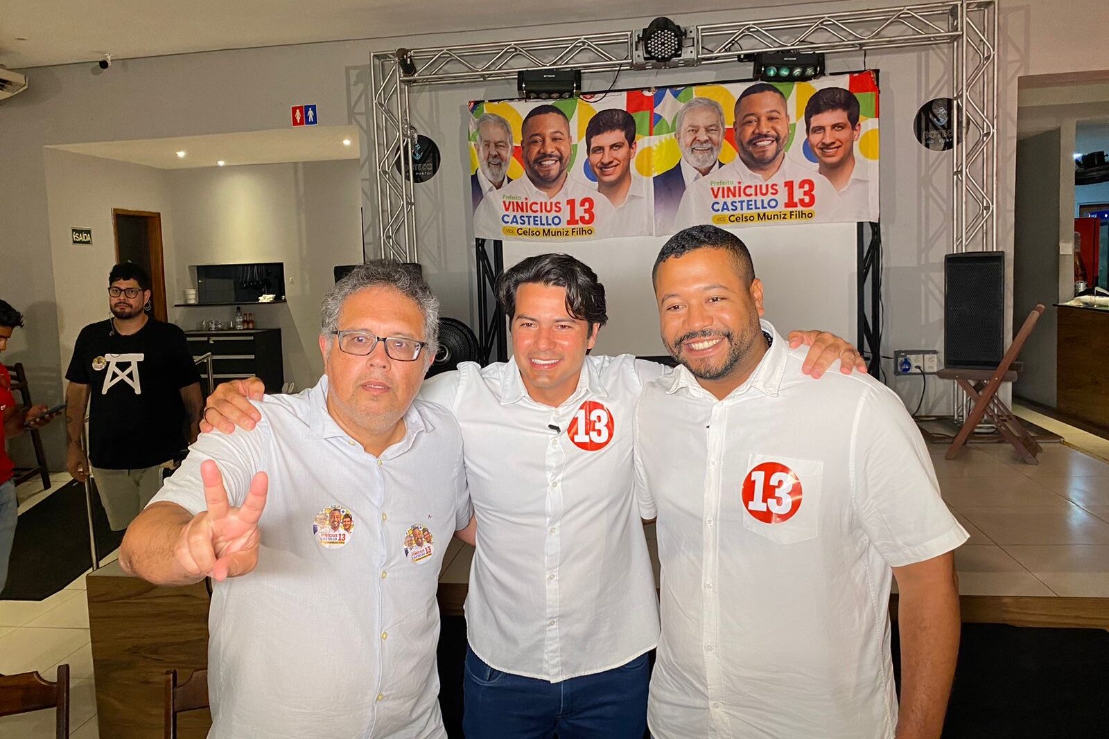 Em Olinda, Márcio Botelho declara apoio a Vinicius no segundo turno