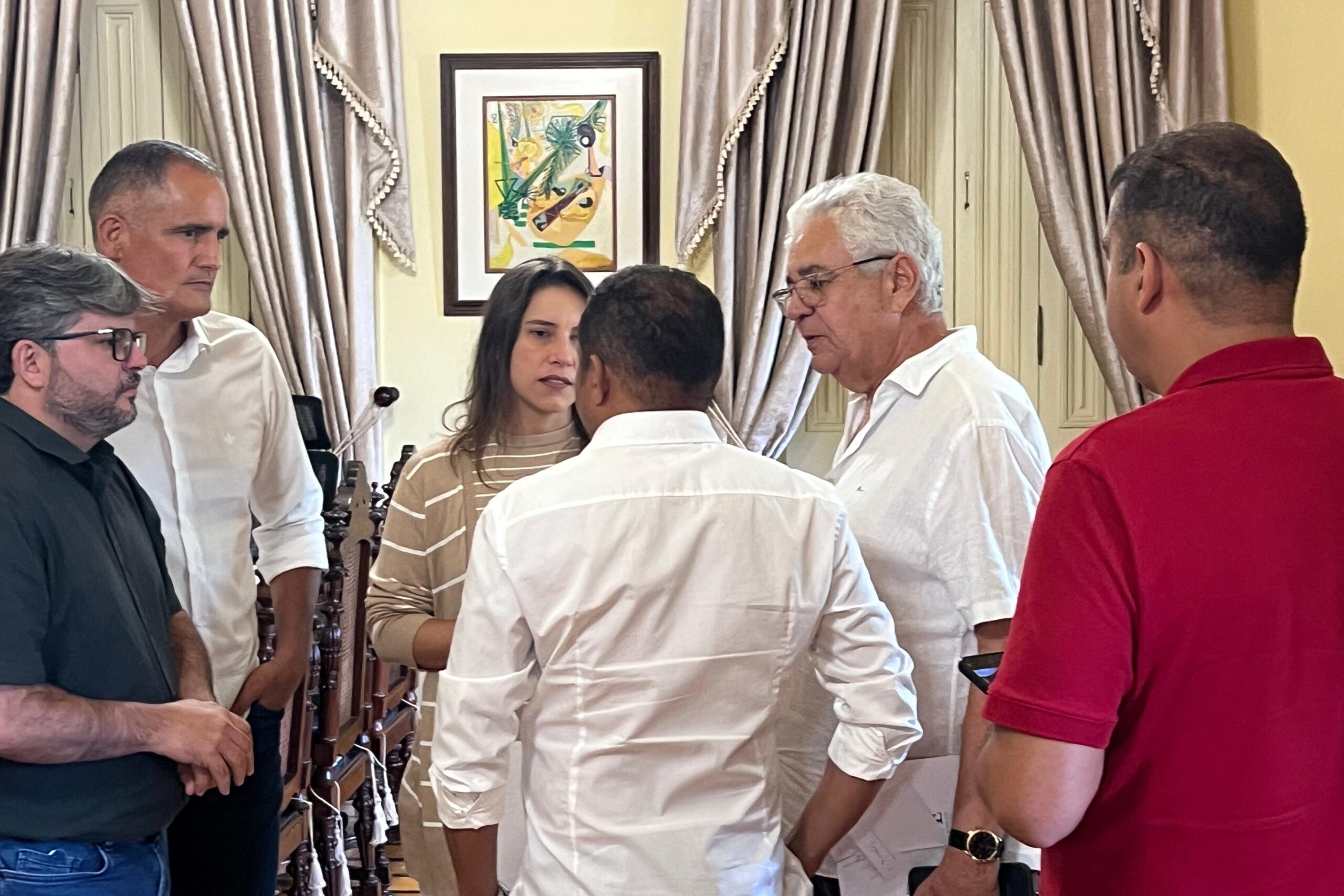 Moraes reúne prefeitos eleitos do seu grupo político com a governadora