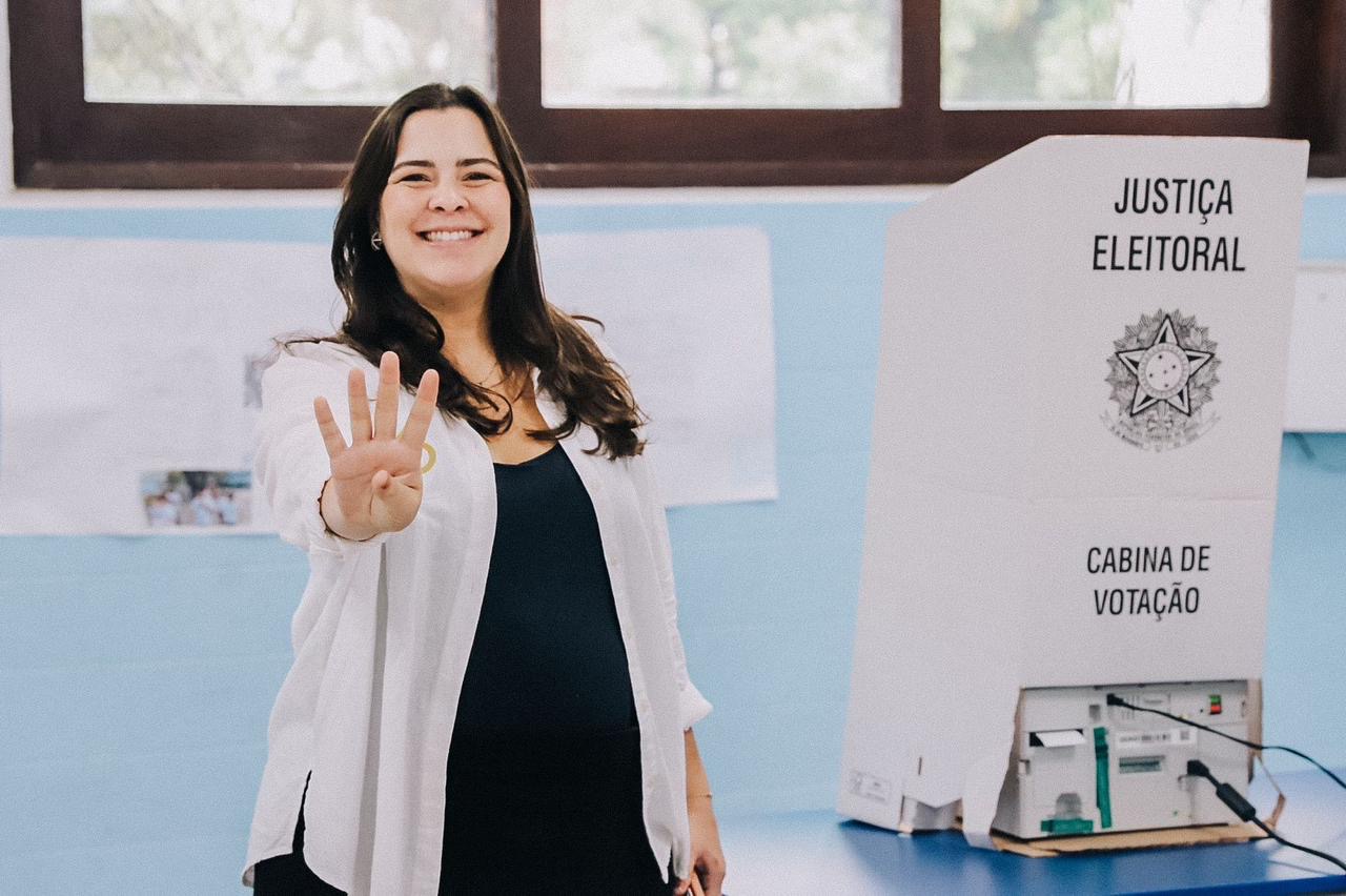 Maria Arraes reafirma apoio à reeleição de João Campos no Recife