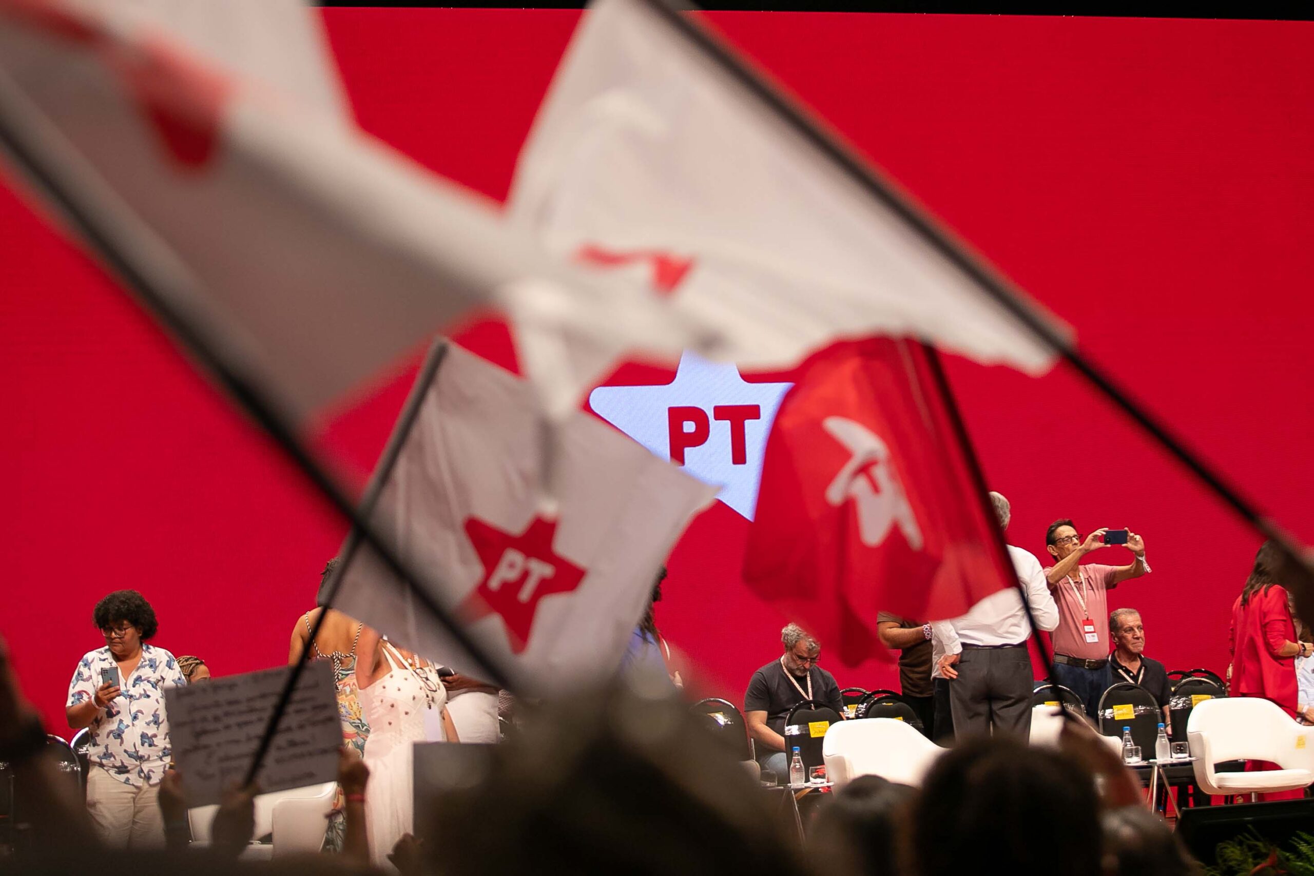 Coluna da segunda: necessidade de renovação 