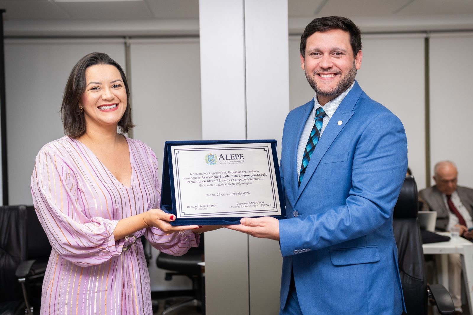 Assembleia Legislativa homenageia os 75 anos da ABEn-PE