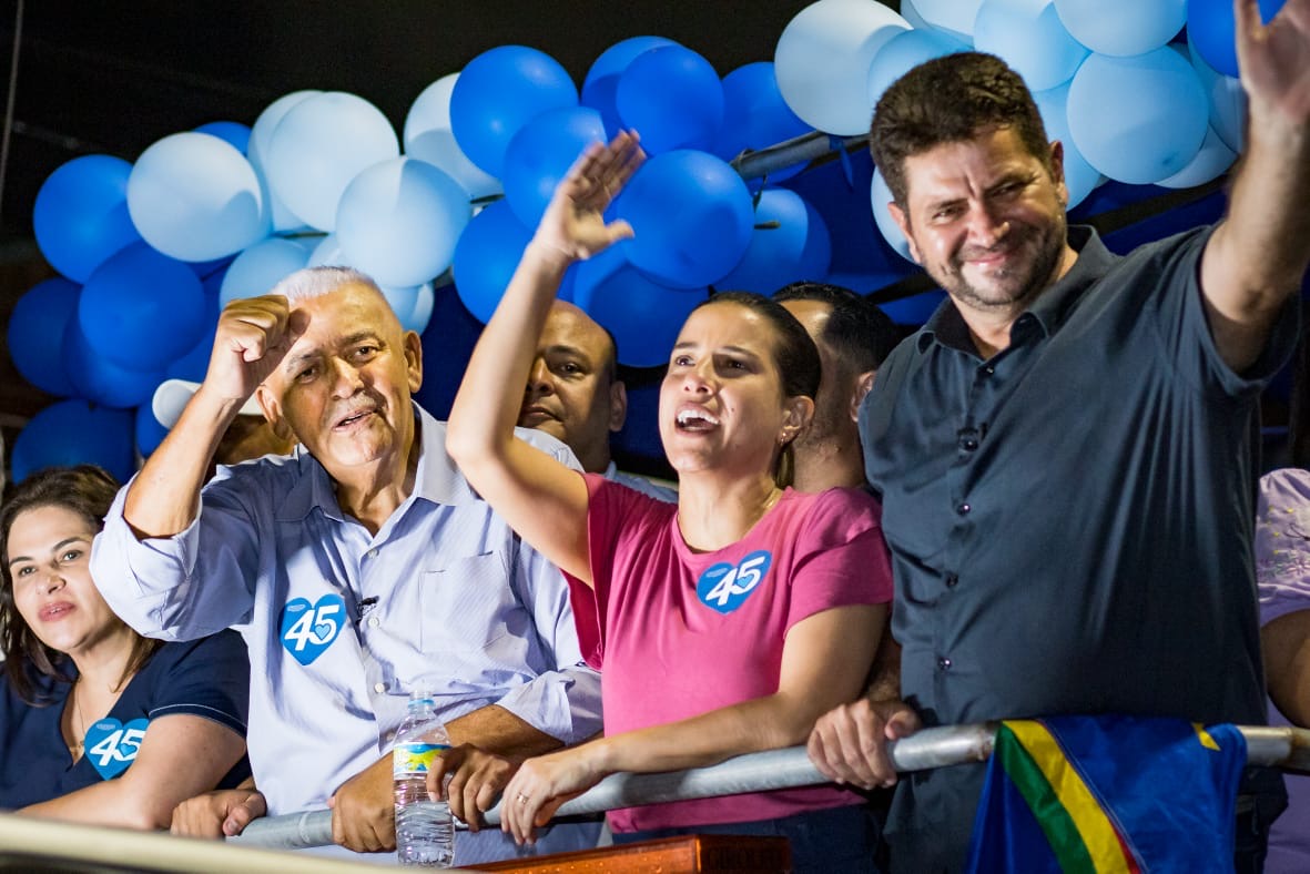 Raquel e Priscila reforçam caminhada de Ramos em Maranguape I 