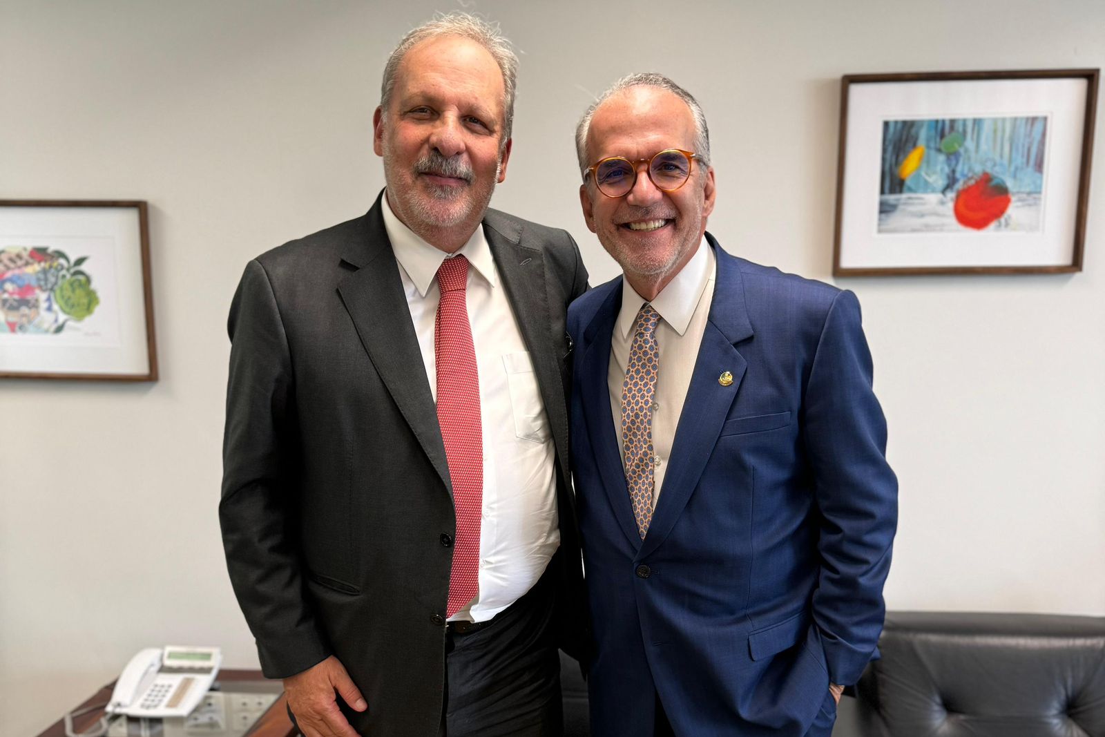 Dueire recebe Armando para debater desenvolvimento de Pernambuco