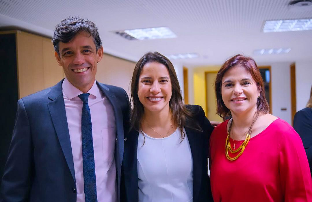 Coluna da terça: vexame no Recife 