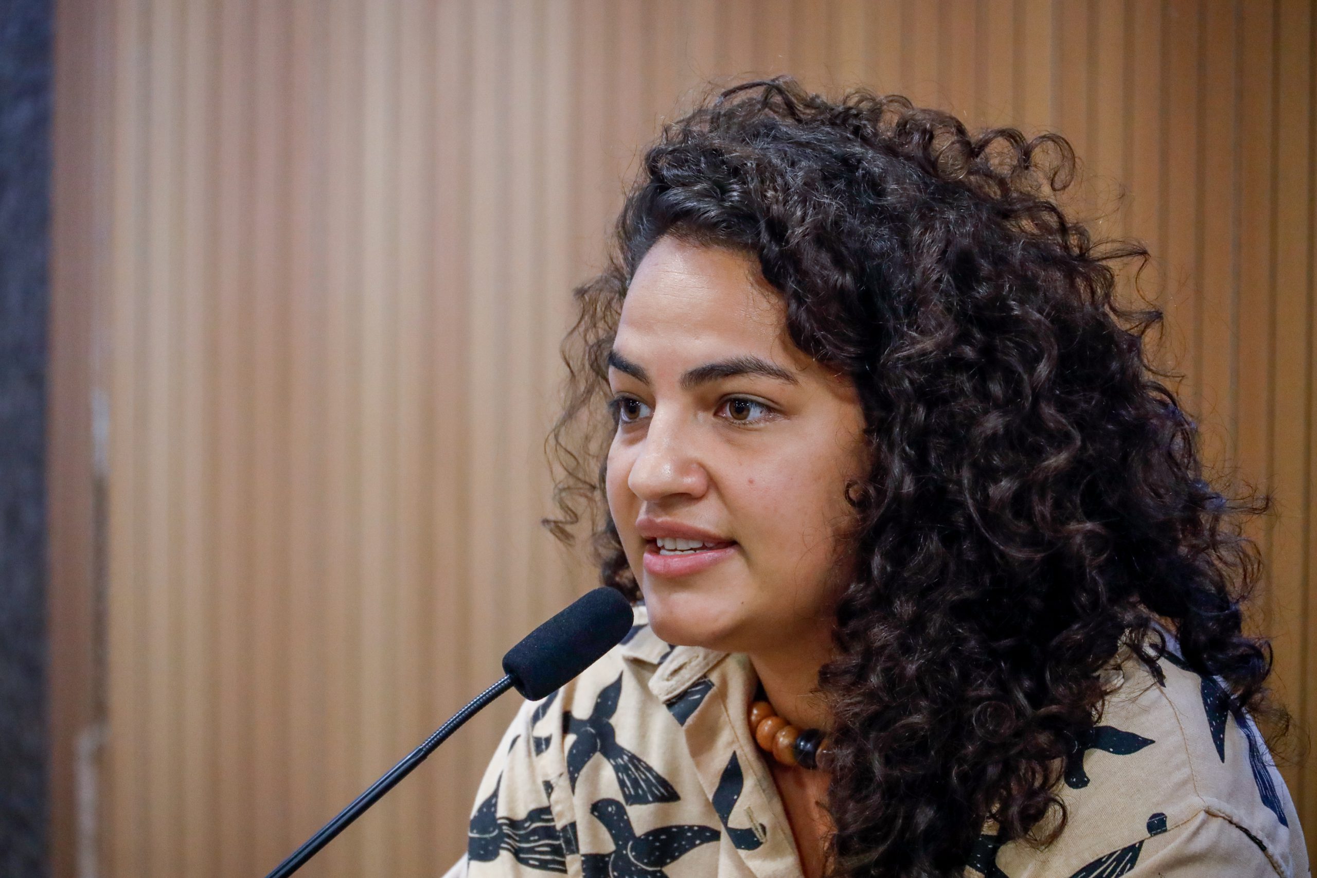 Na Alepe, Rosa Amorim denuncia escalada de conflitos no campo