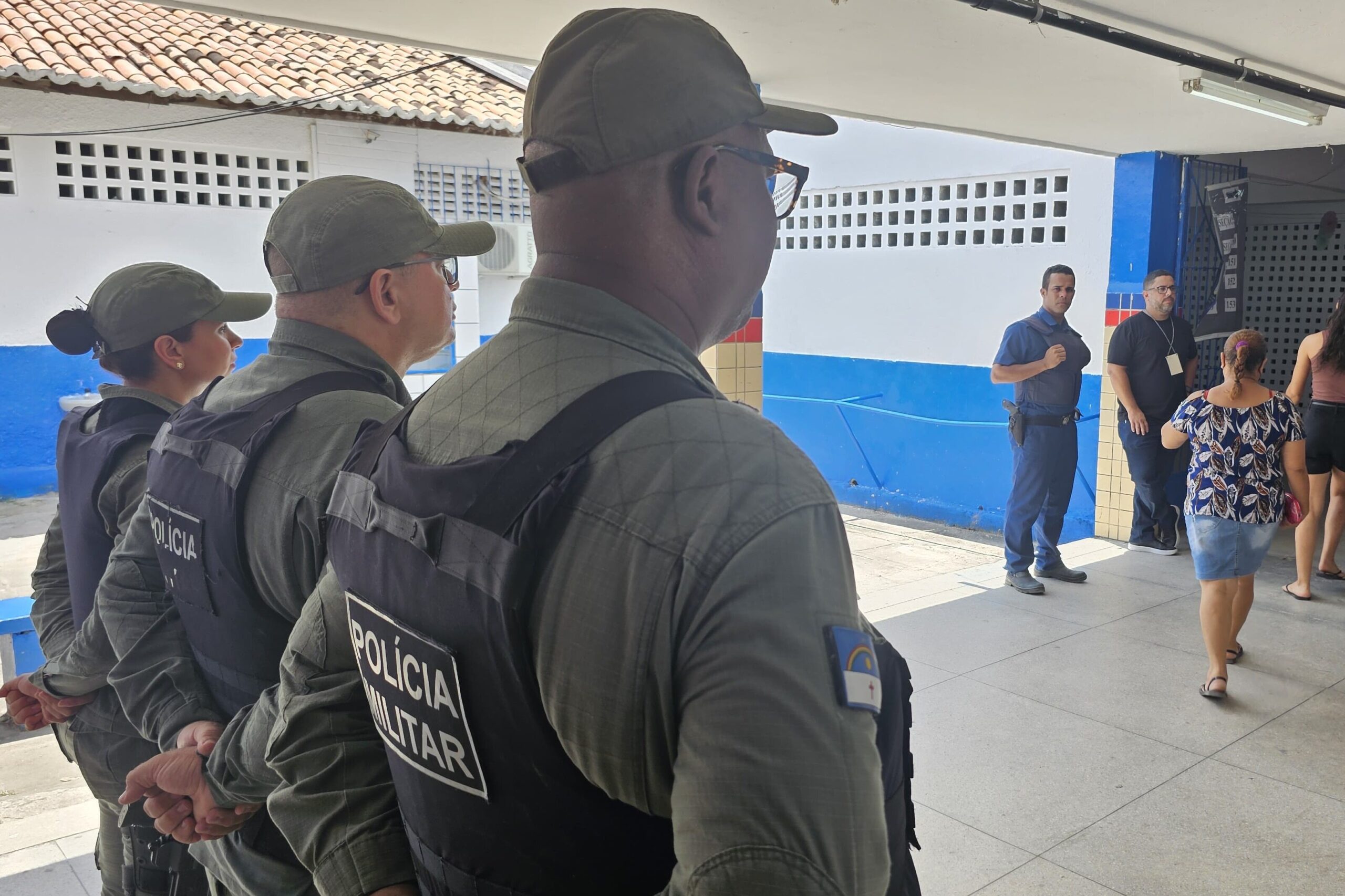 Mulher é presa em flagrante por fotografar próprio voto em Olinda