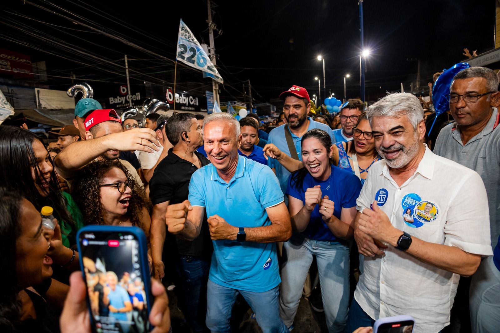 Paulo Roberto promove Caminhada da Família e arrasta multidão 