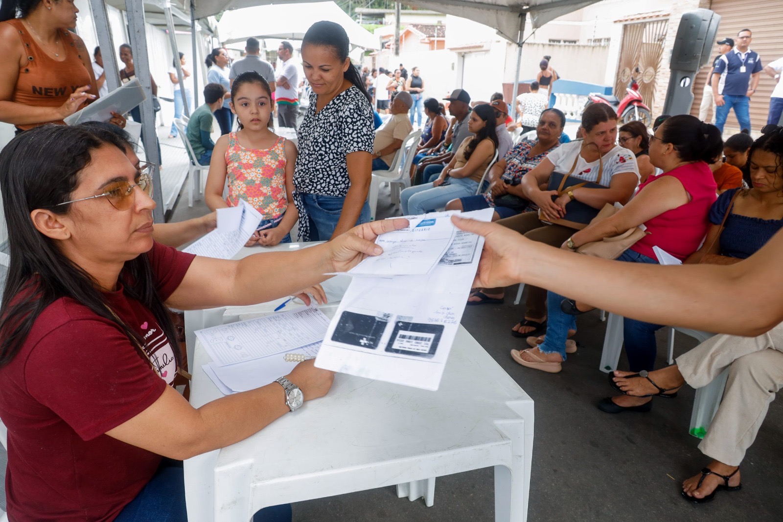Alepe Cuida leva serviços gratuitos para a população de Araripina