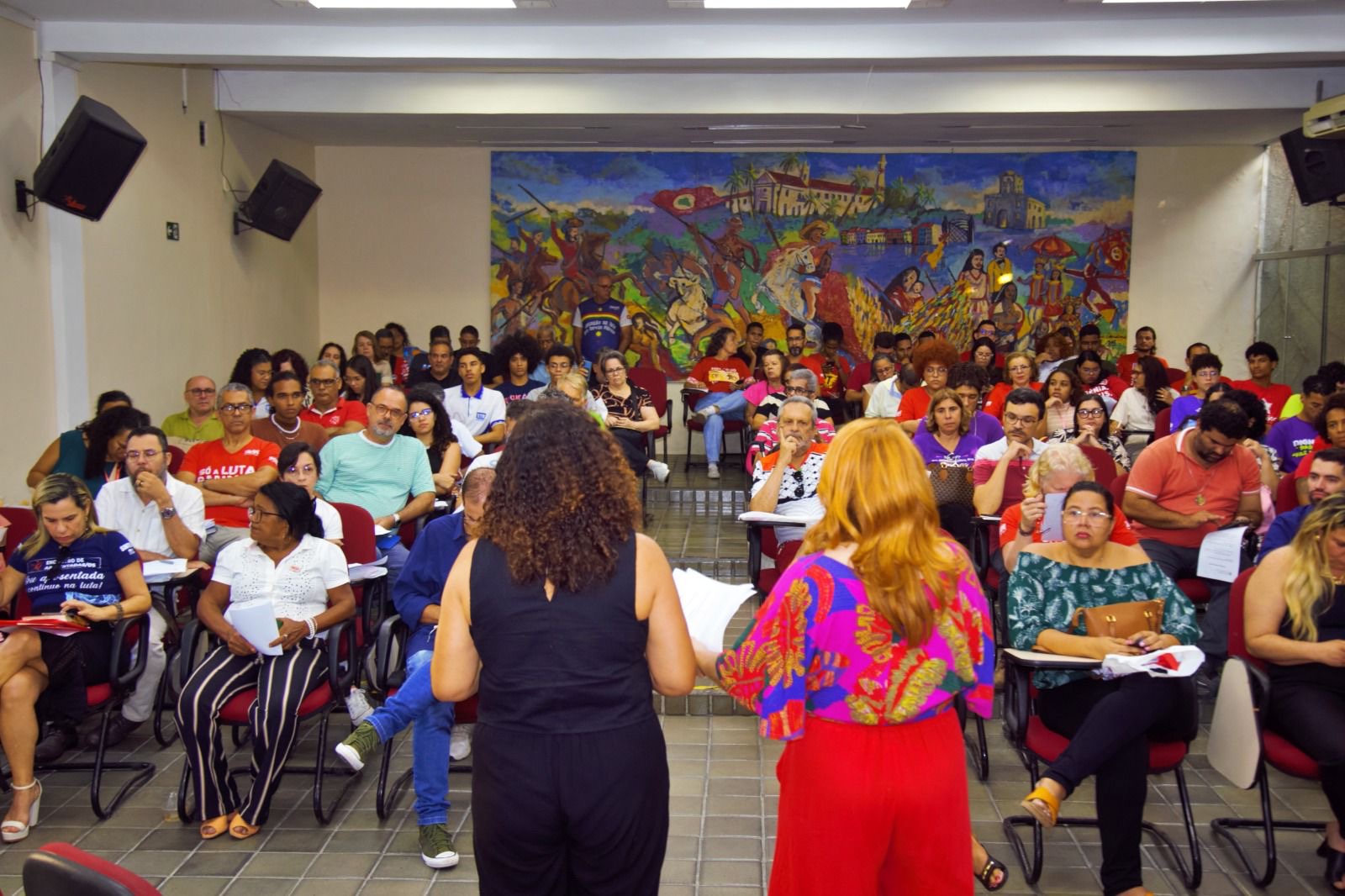 Instituições se colocam em favor da “escola laica e contra a discriminação de credo e religião”