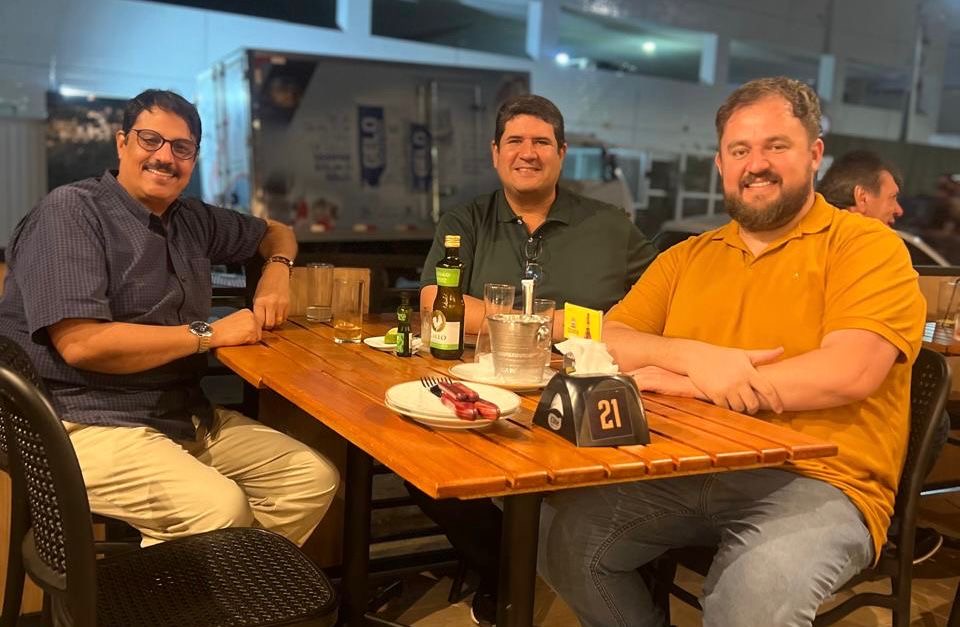 Em Caruaru, presidentes do PSDB, PSD e Podemos planejam 2025