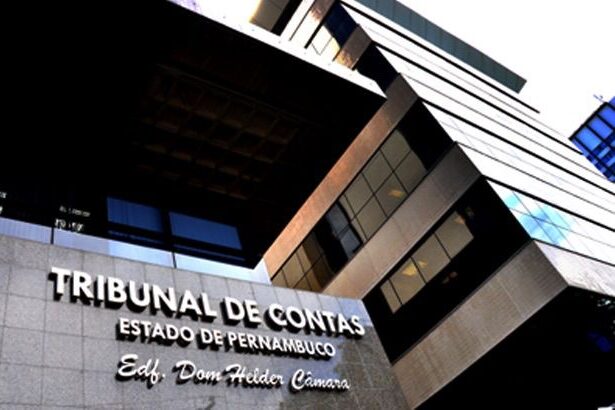 TCE multa presidente da Câmara de Agrestina por baixo índice de transparência 