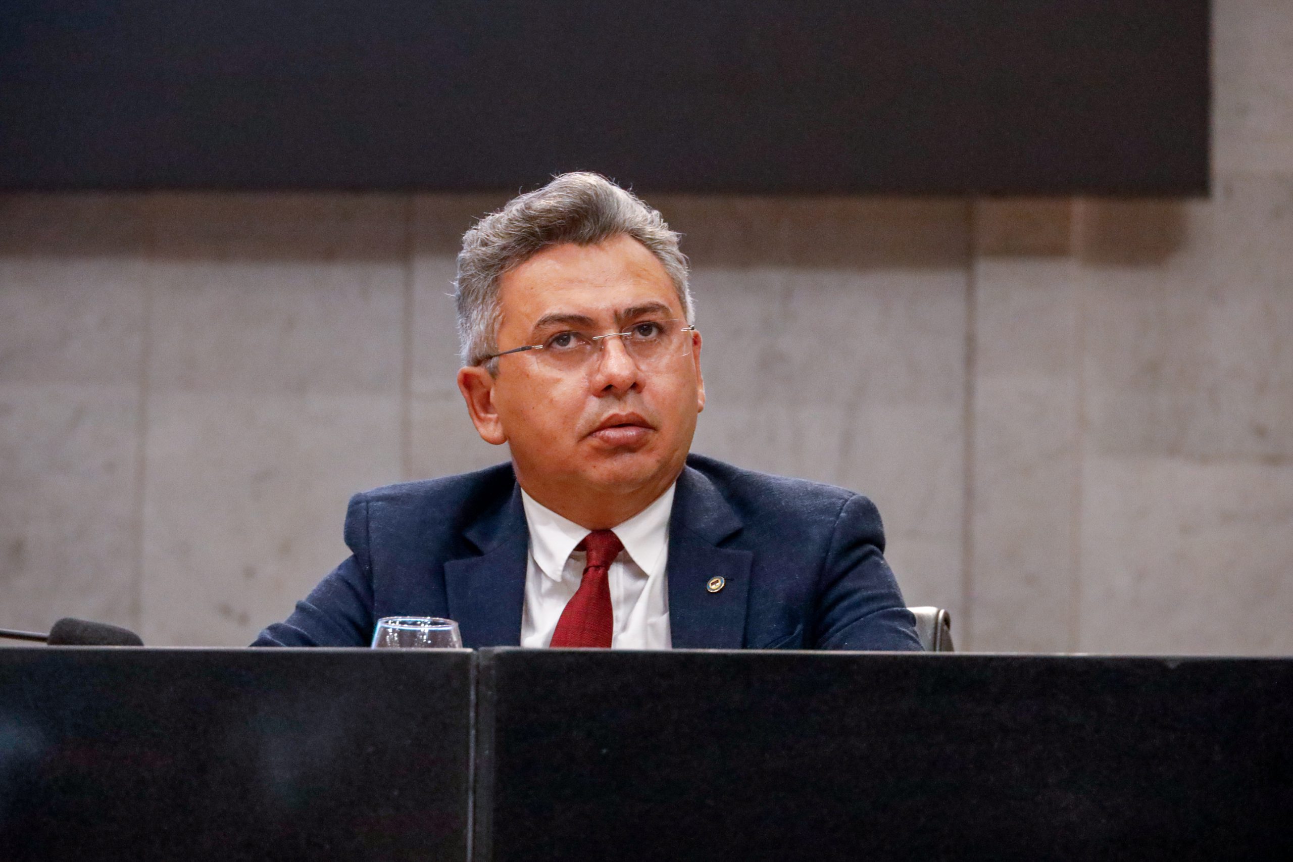 Presidente do PT-PE diz que não tem martelo batido para 2026