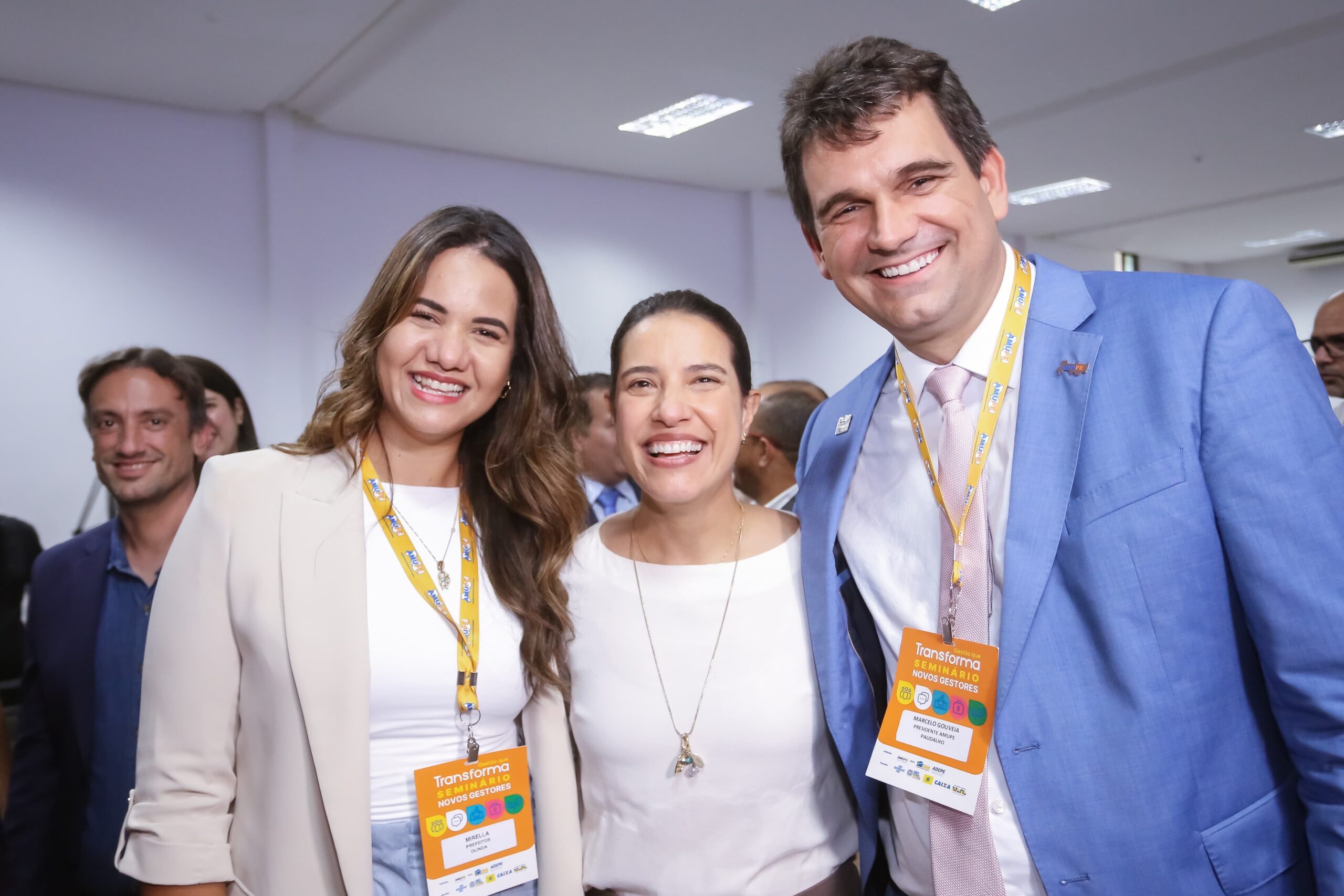 Mirella representa Olinda em seminário da Amupe 