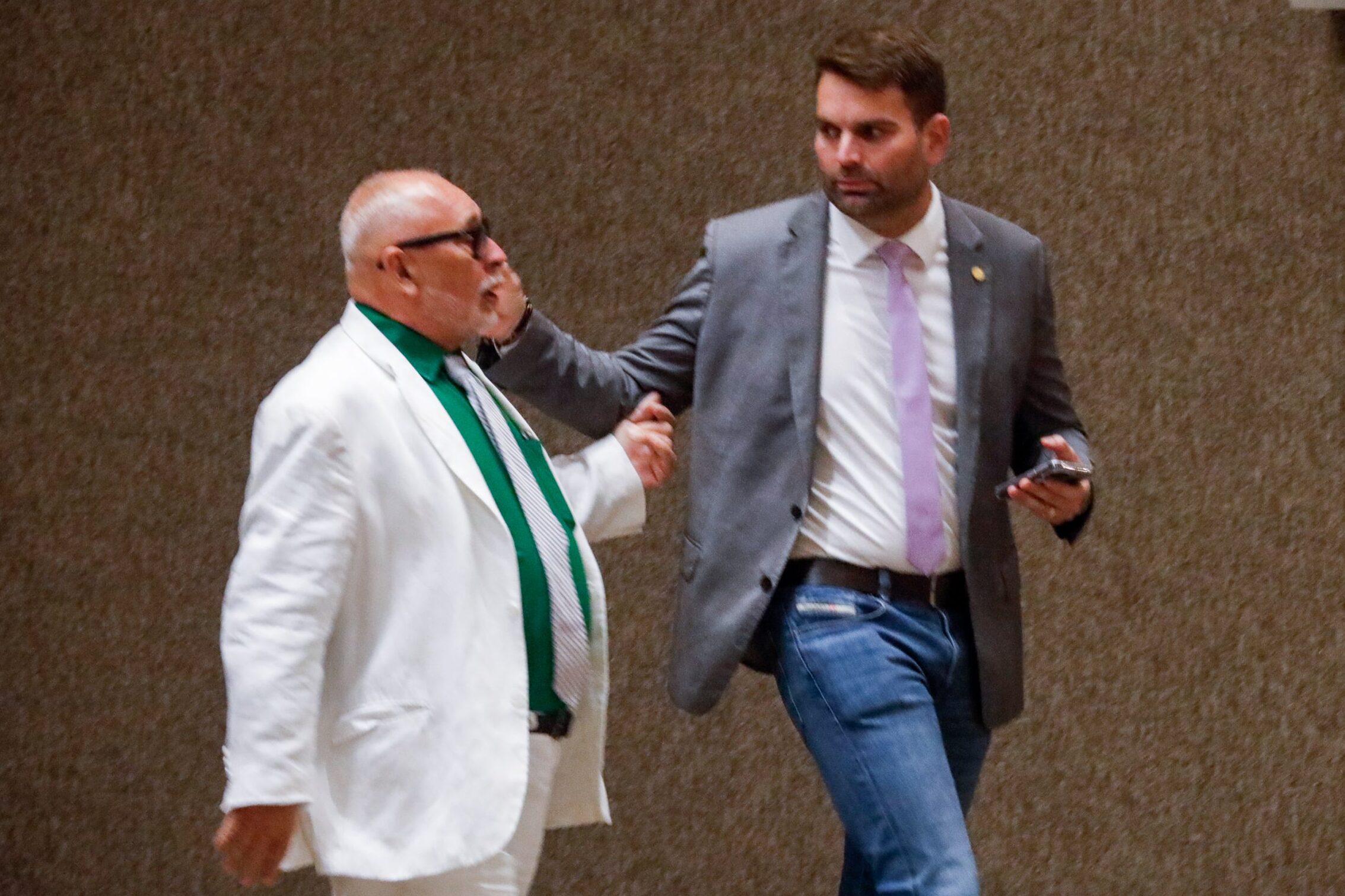 Francismar abre dissidência no PSB e é lançado pelo PP na Alepe